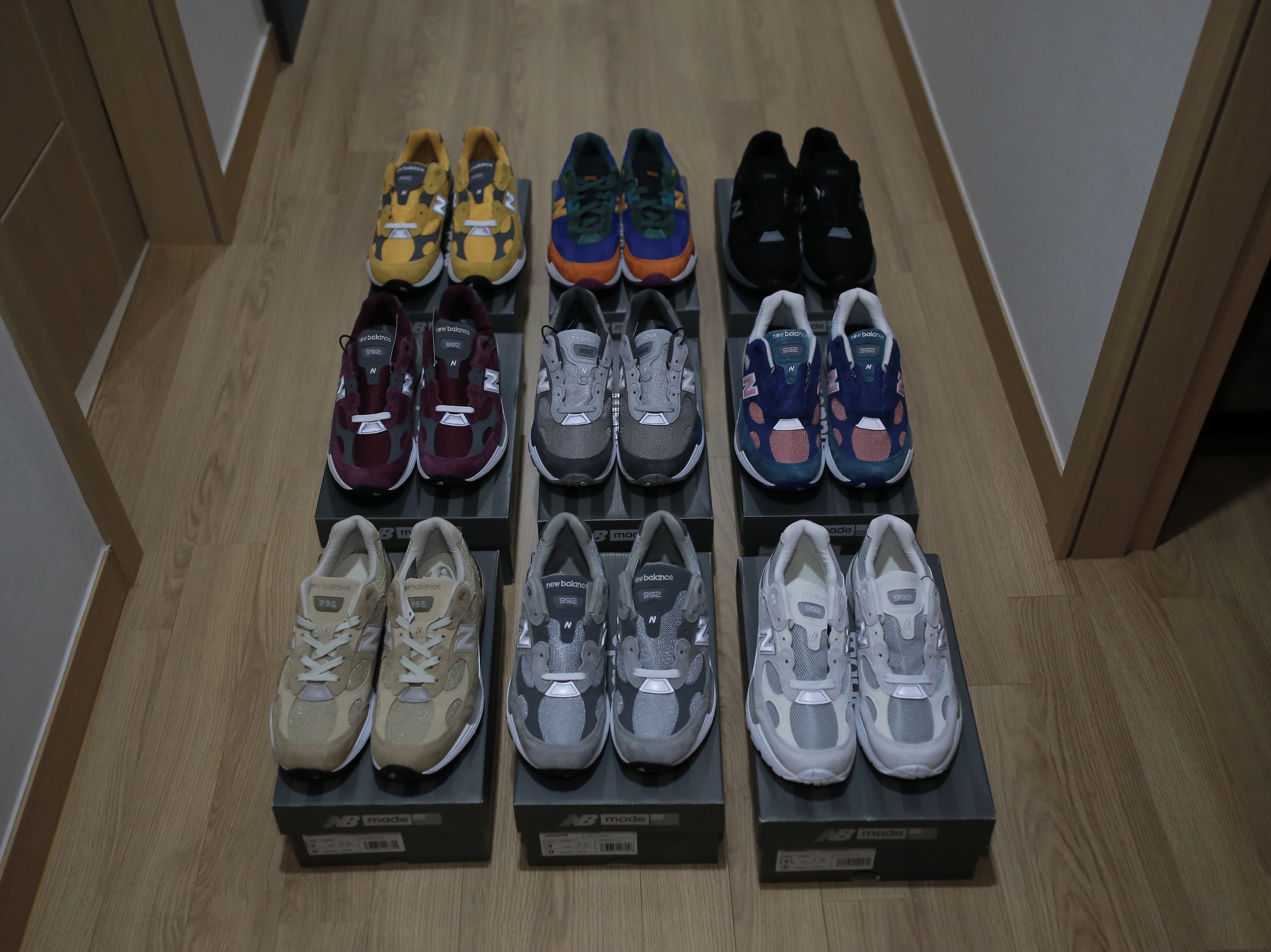 New Balance 992 Made in USA Grey - D Standard, New Balance 992 Made in USA Black 착용 스타일 - 2