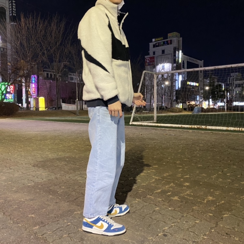 Nike x Kasina Dunk Low 80's Bus 착용 스타일