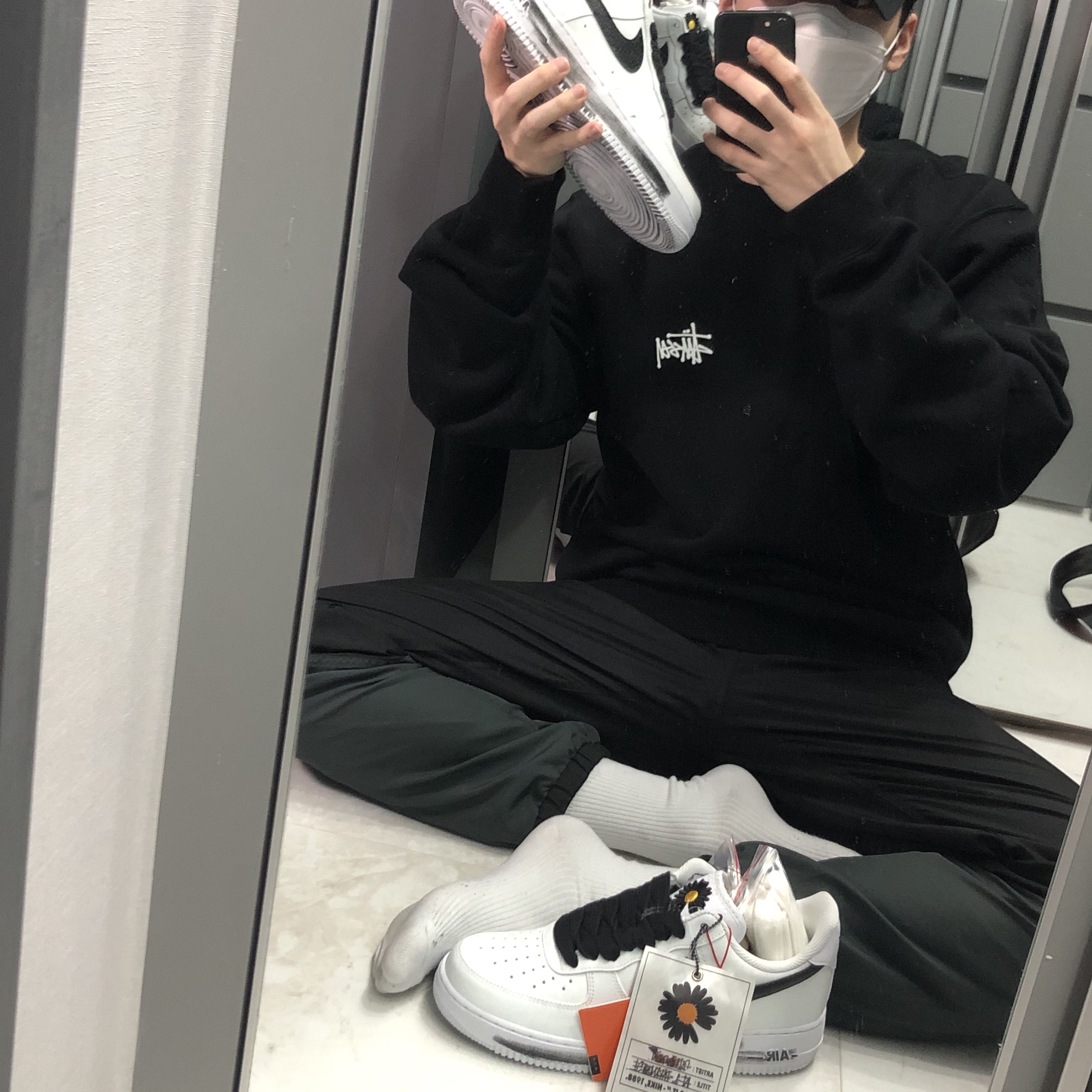 Nike x Peaceminusone Air Force 1 Low Para-Noise 2.0 착용 스타일