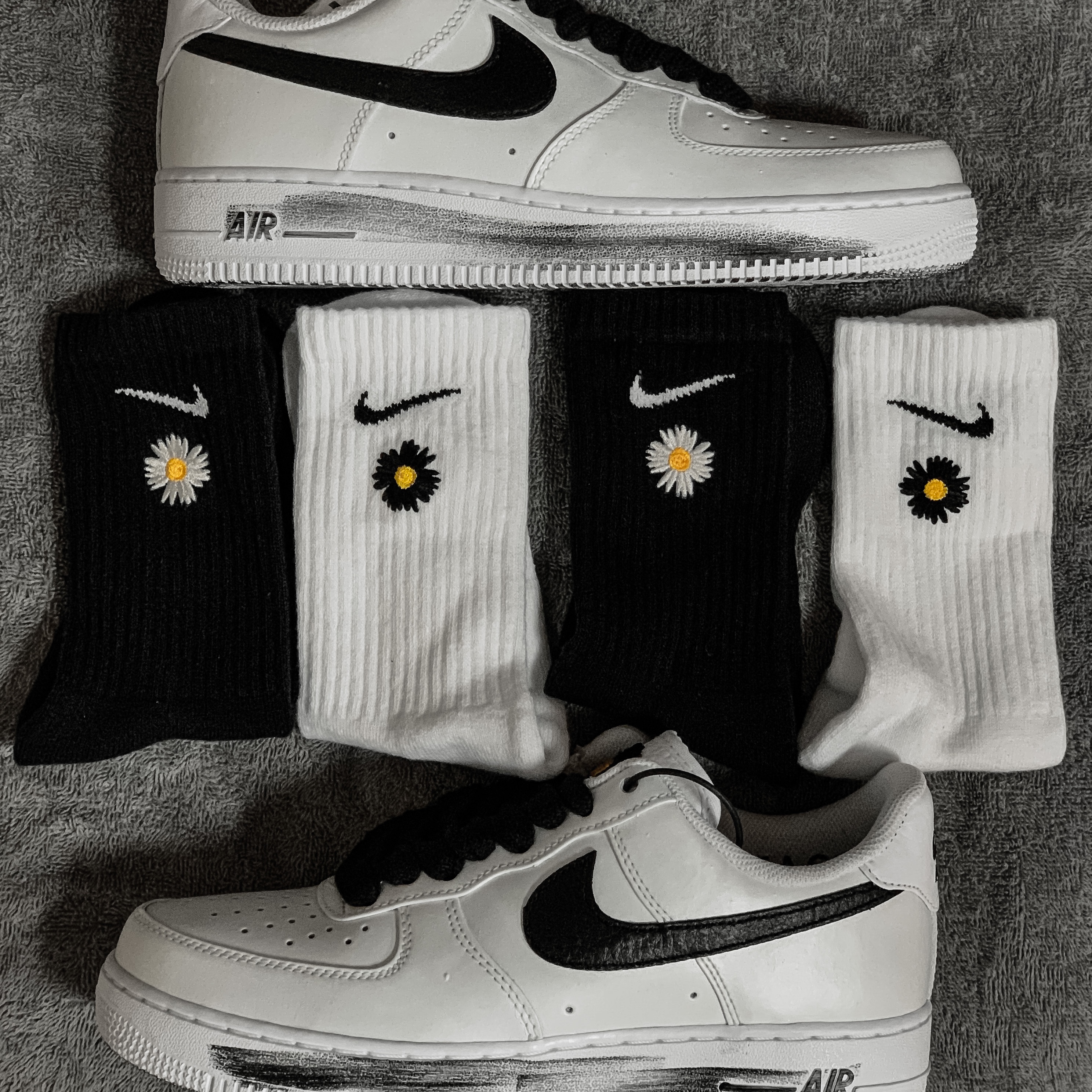 Nike x Peaceminusone Air Force 1 Low Para-Noise 2.0 착용 스타일 - 3