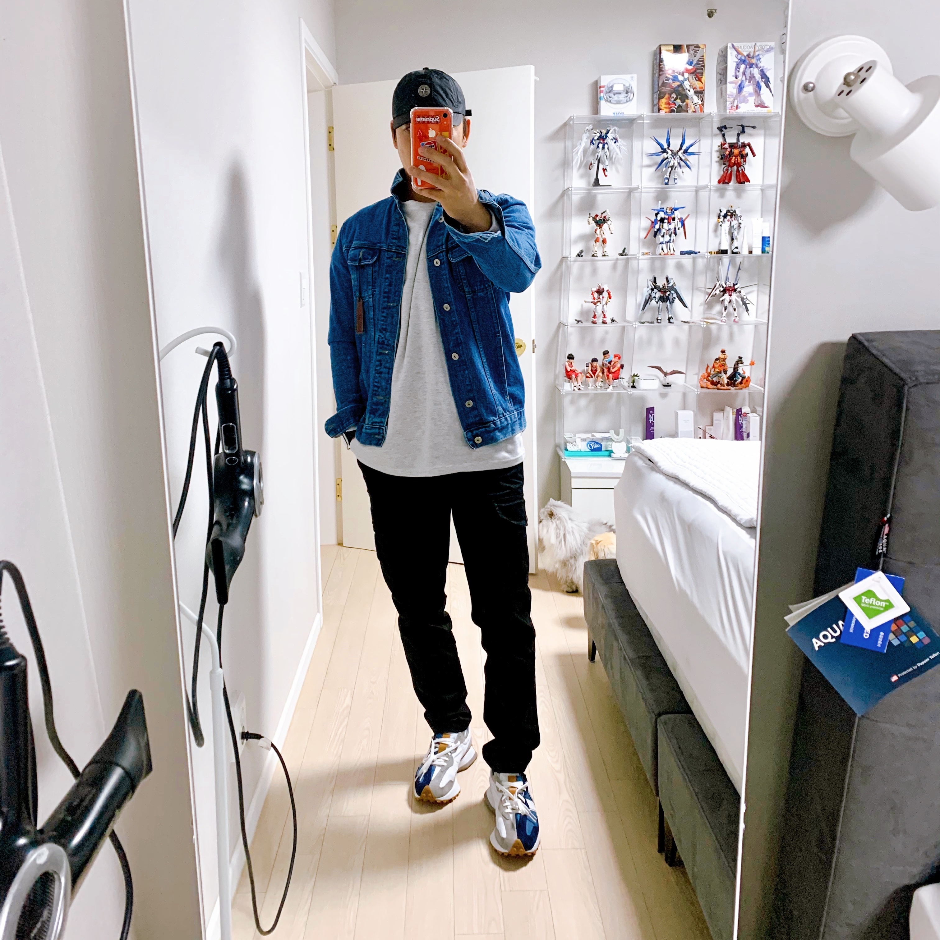 New Balance x Levi's 327 Navy (Levi's Tag), IAB Studio Long Sleeve Light Gray 착용 스타일