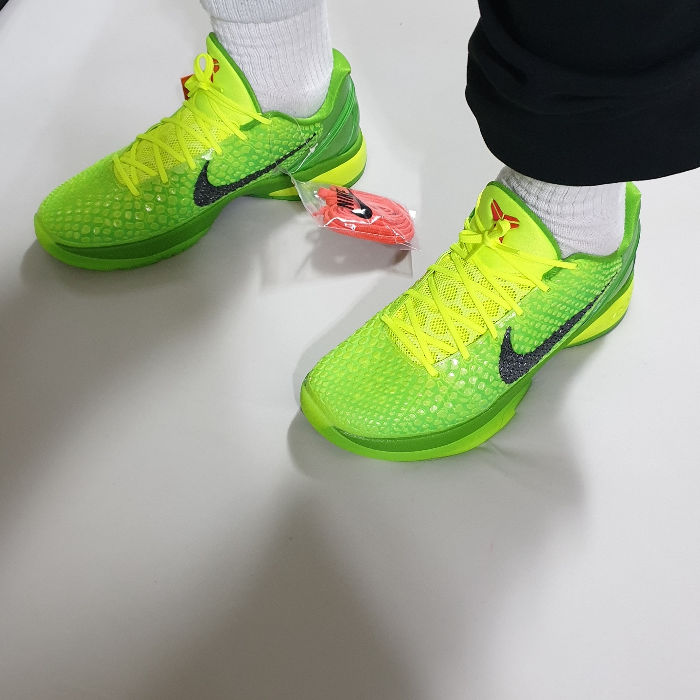 Nike Kobe 6 Protro Green Apple 착용 스타일 - 2