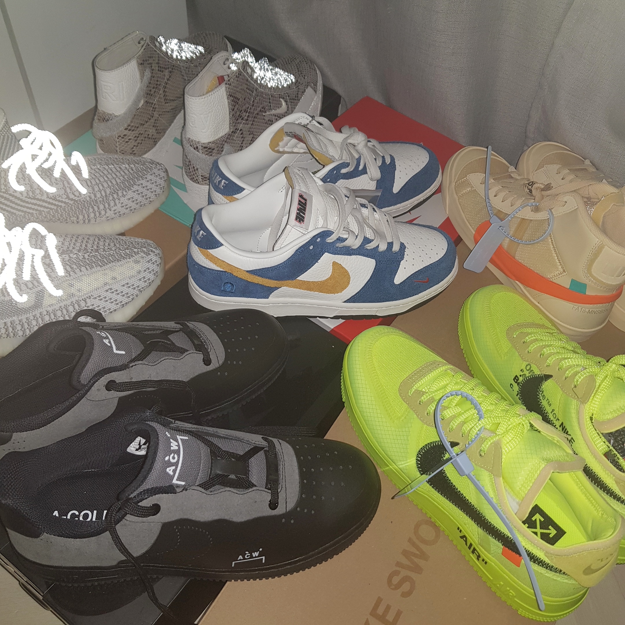 Nike x A-Cold-Wall Air Force 1 Low Black, Nike x Off-White Air Force 1 Low Volt 착용 스타일