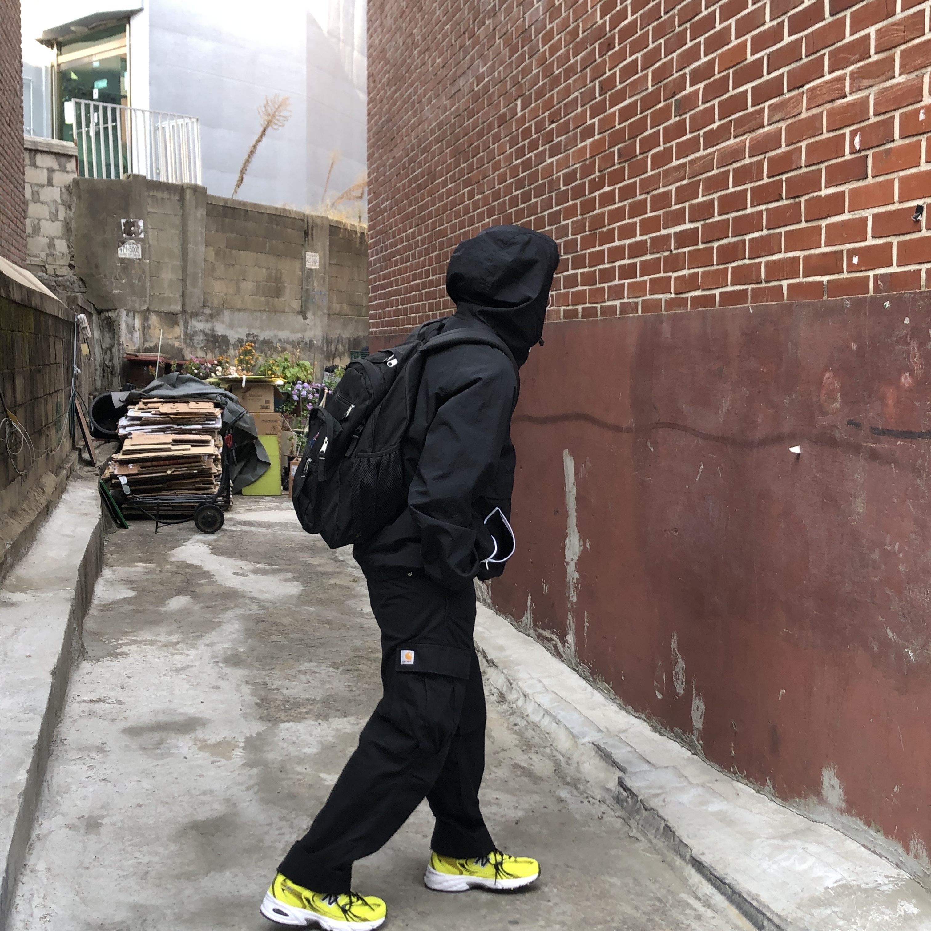 New Balance 530 Yellow 착용 스타일