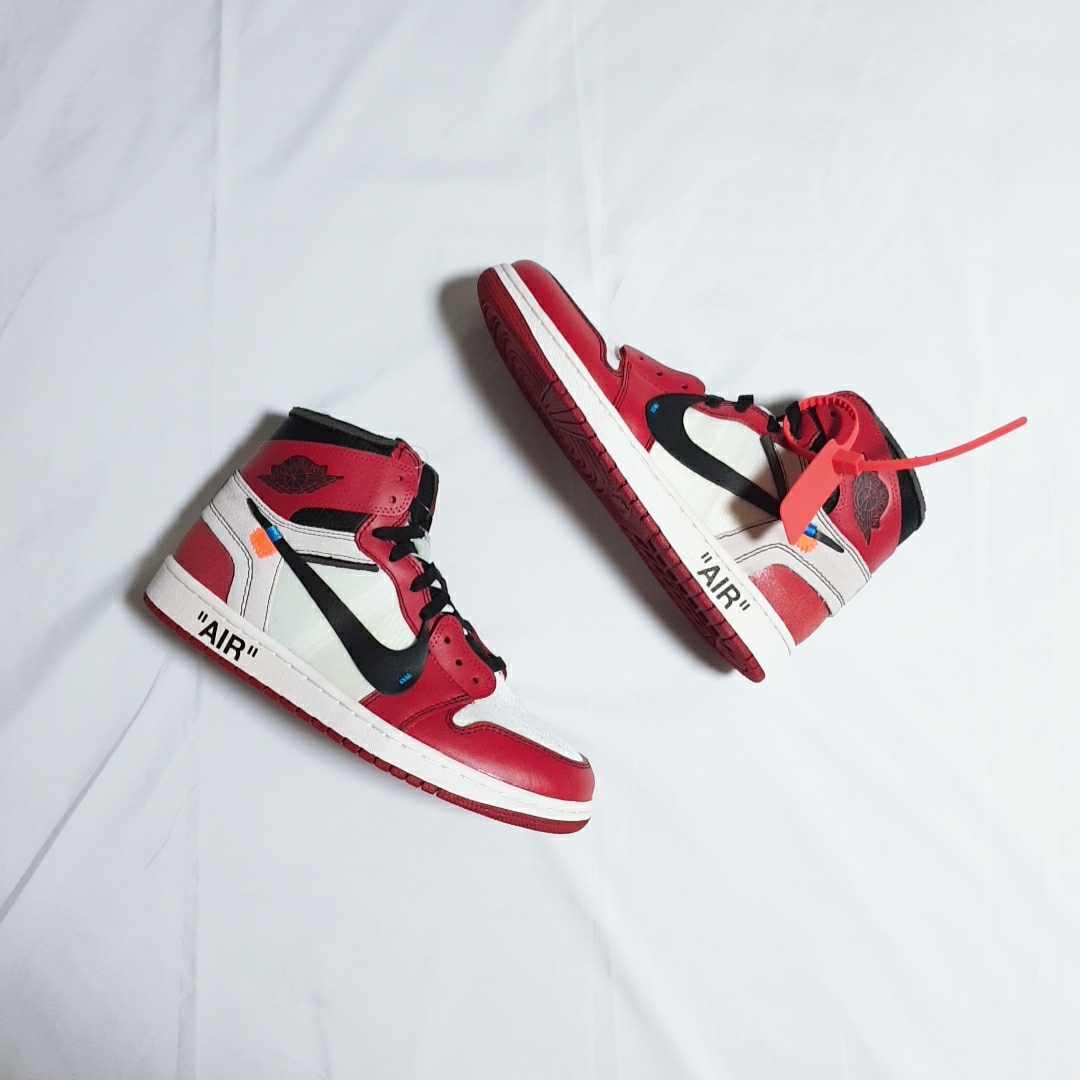 Jordan 1 x Off-White Retro High Chicago The Ten 착용 스타일 - 3