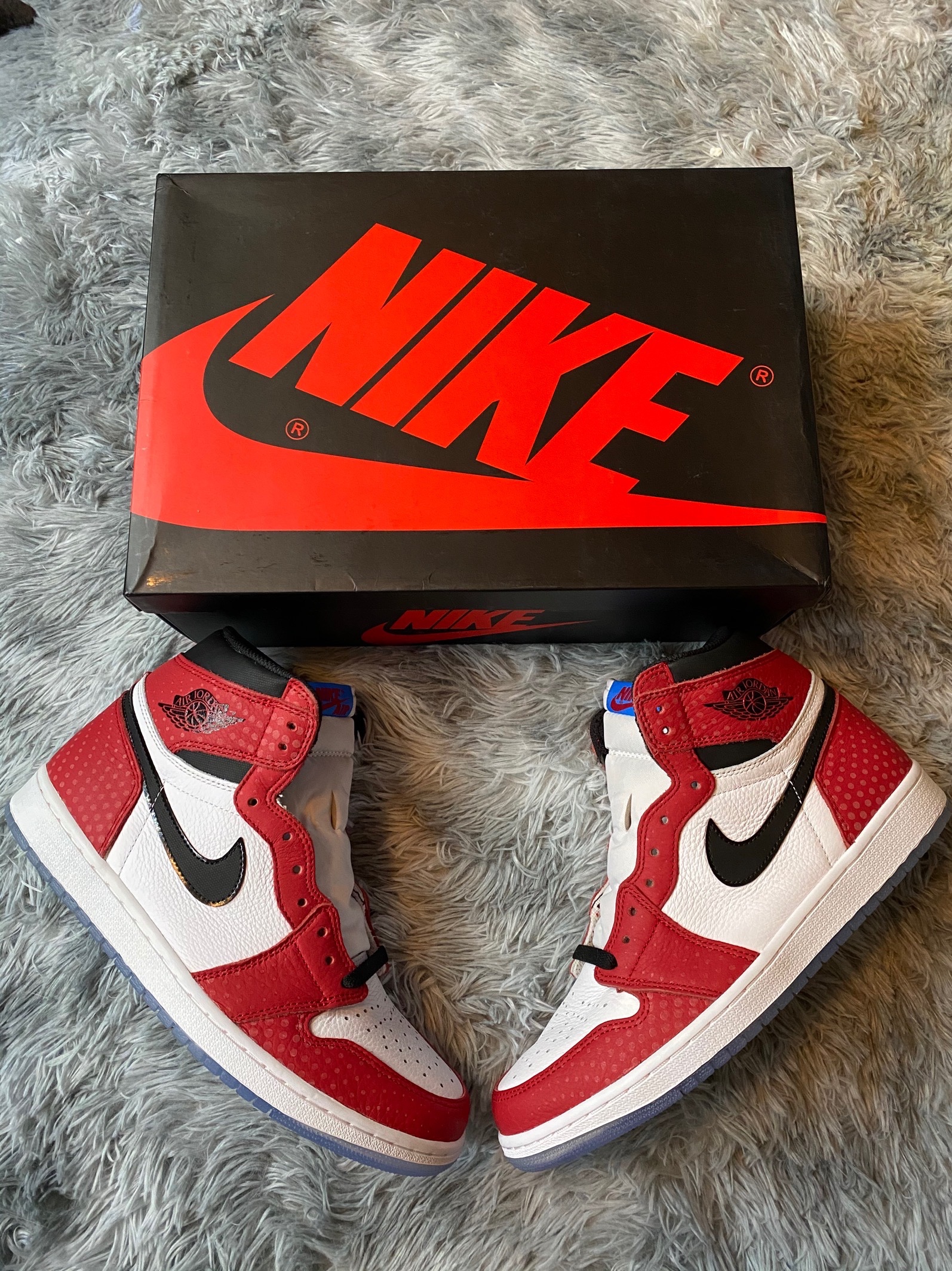 Jordan 1 Retro High Spider-Man Origin Story 착용 스타일