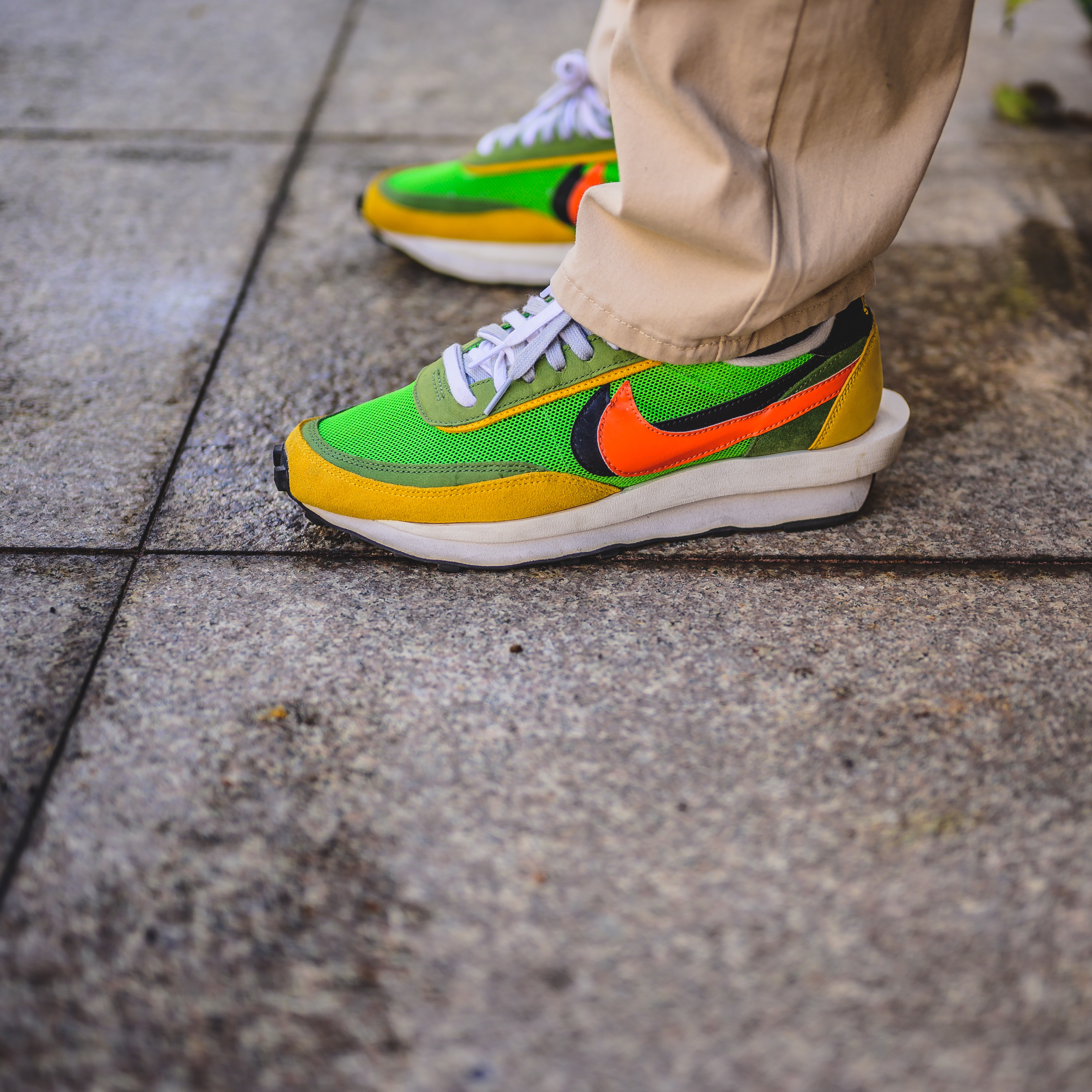 Nike x Sacai LDWaffle Green Multi 착용 스타일