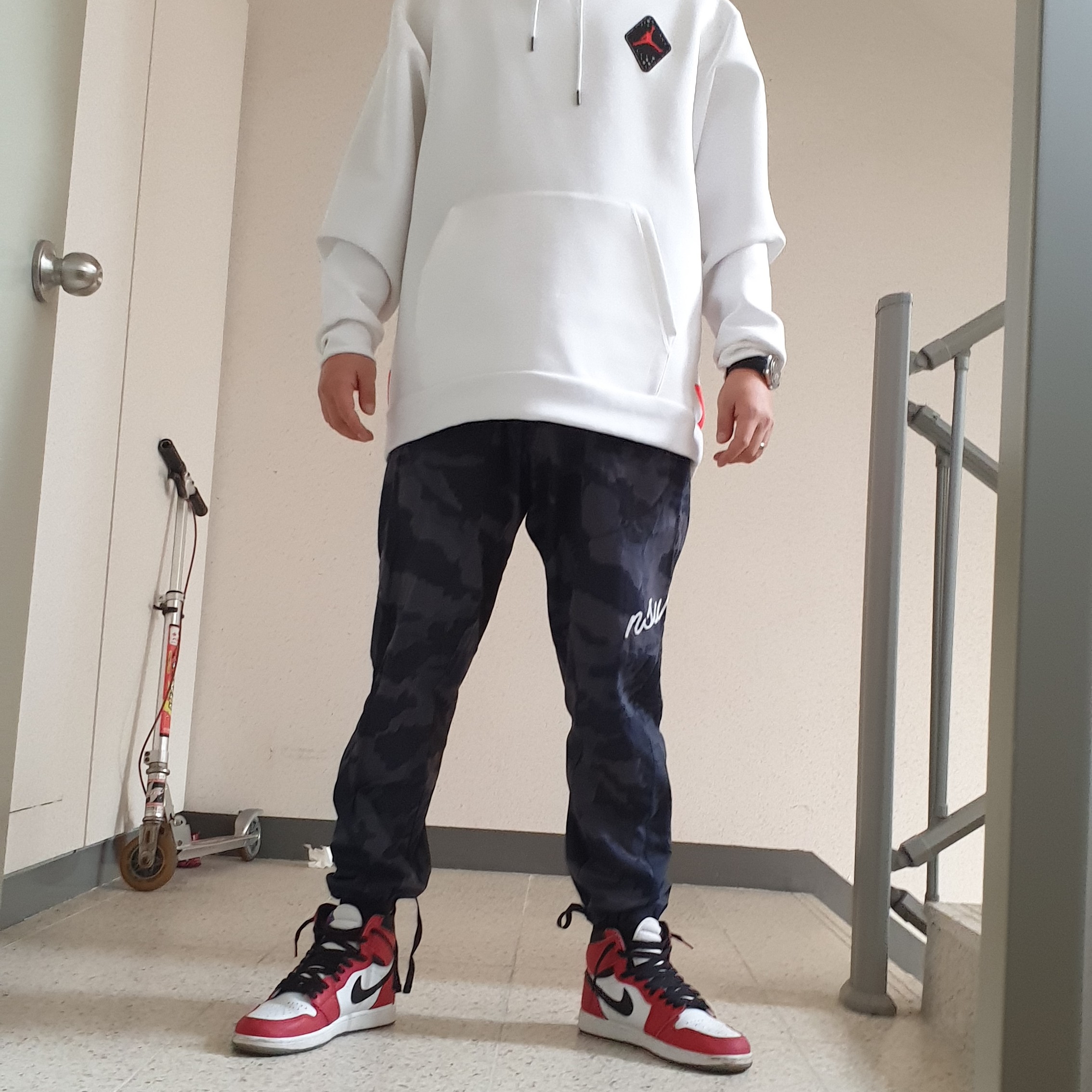 Jordan 1 Retro High Spider-Man Origin Story 착용 스타일
