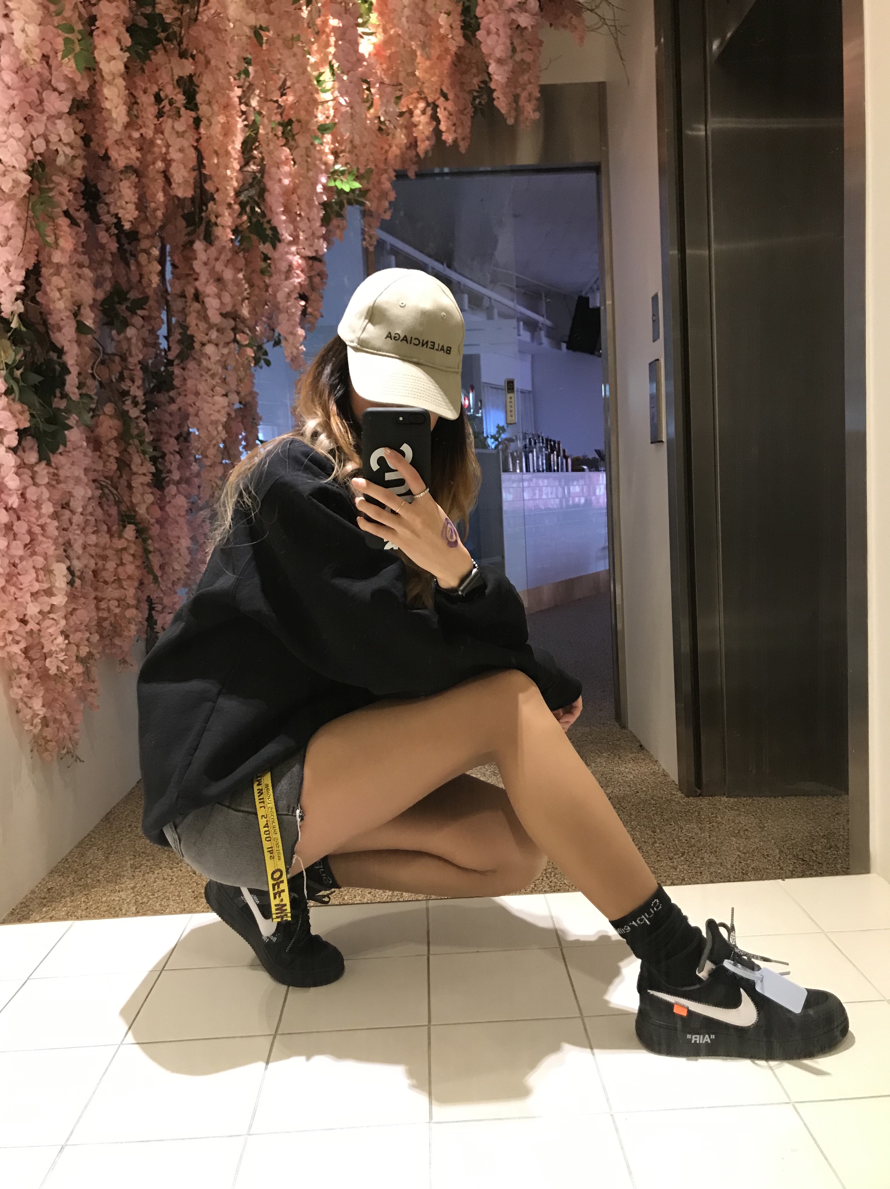 Nike x Off-White Air Force 1 Low Black White 착용 스타일