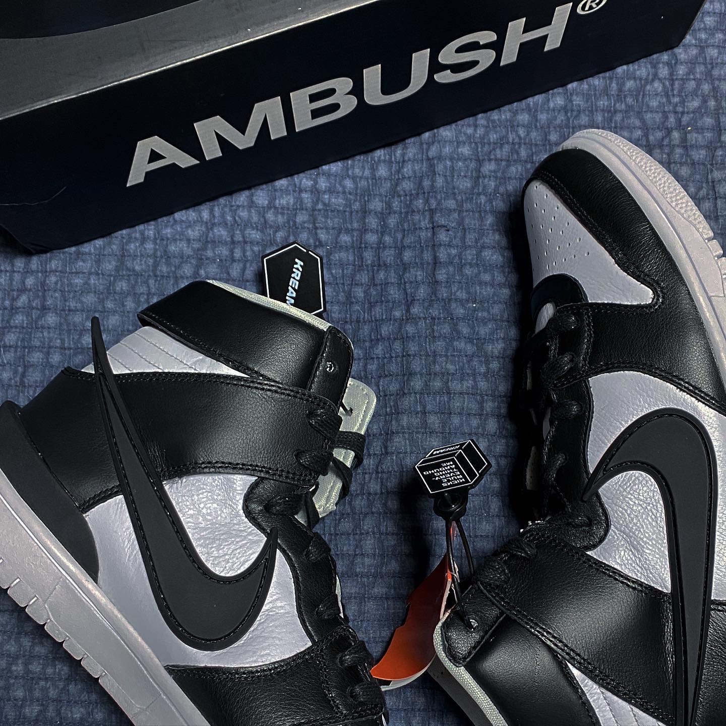 Nike x Ambush Dunk High Black 착용 스타일 - 2