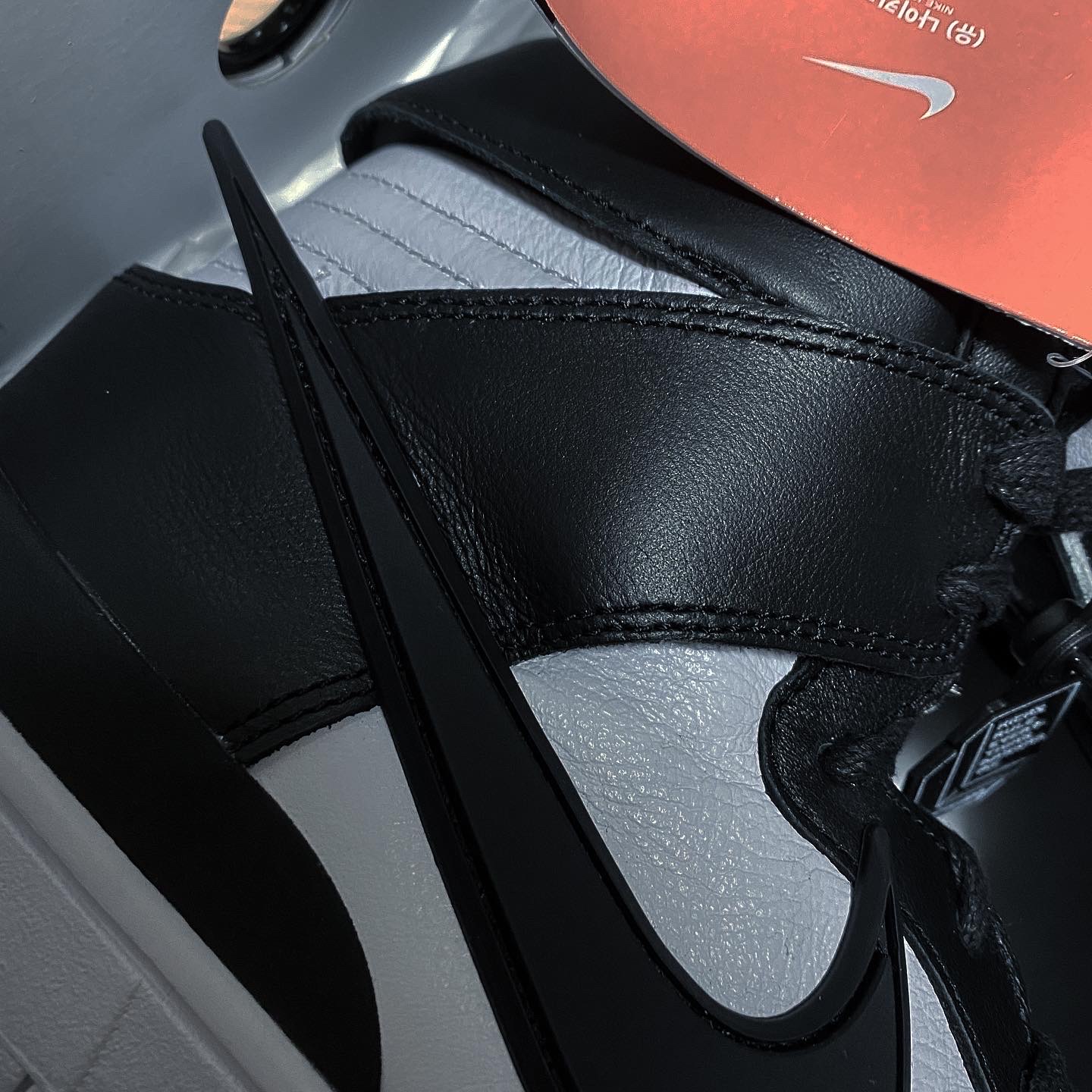 Nike x Ambush Dunk High Black 착용 스타일 - 4