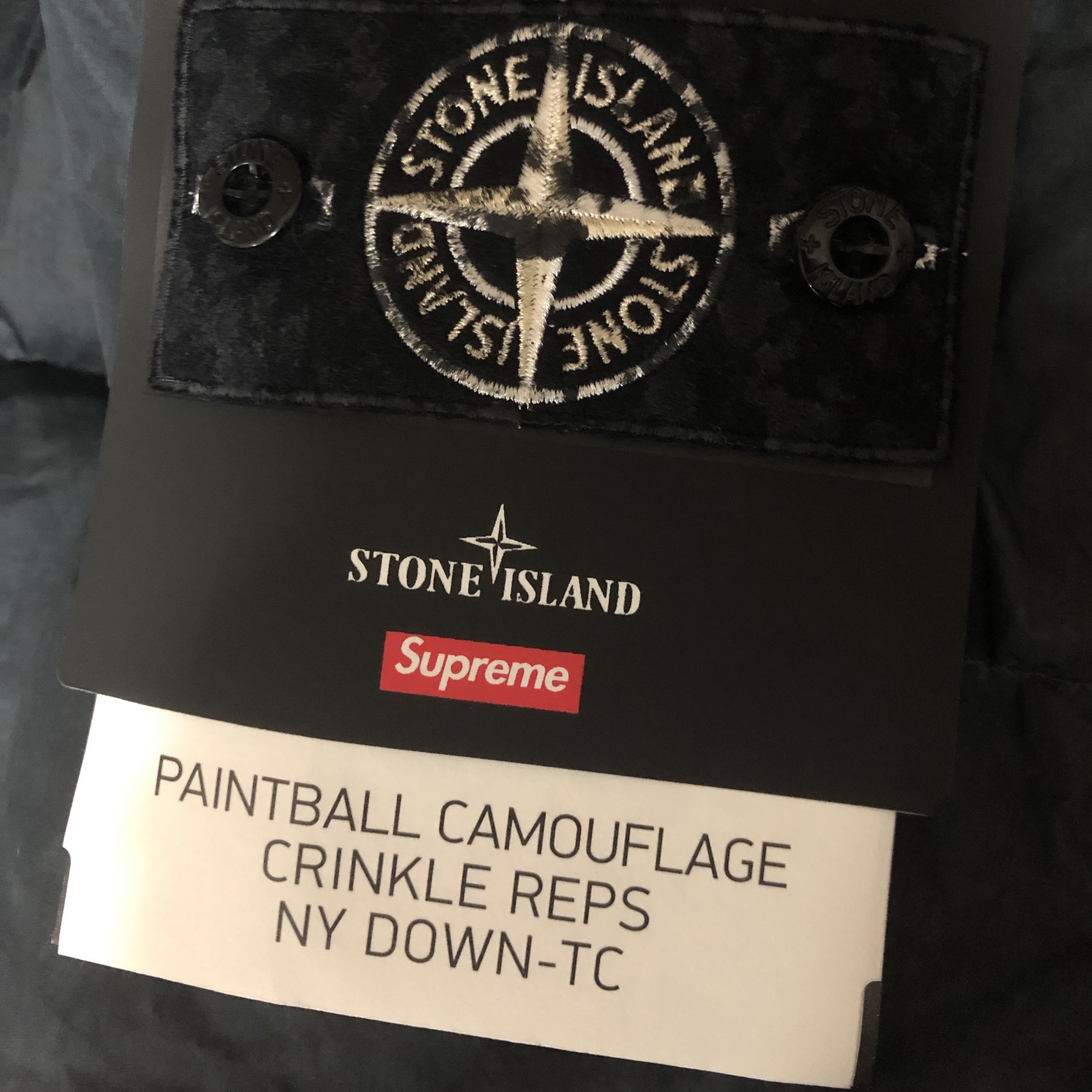Supreme x Stone Island Painted Camo Crinkle Down Jacket Black - 20FW 착용 스타일