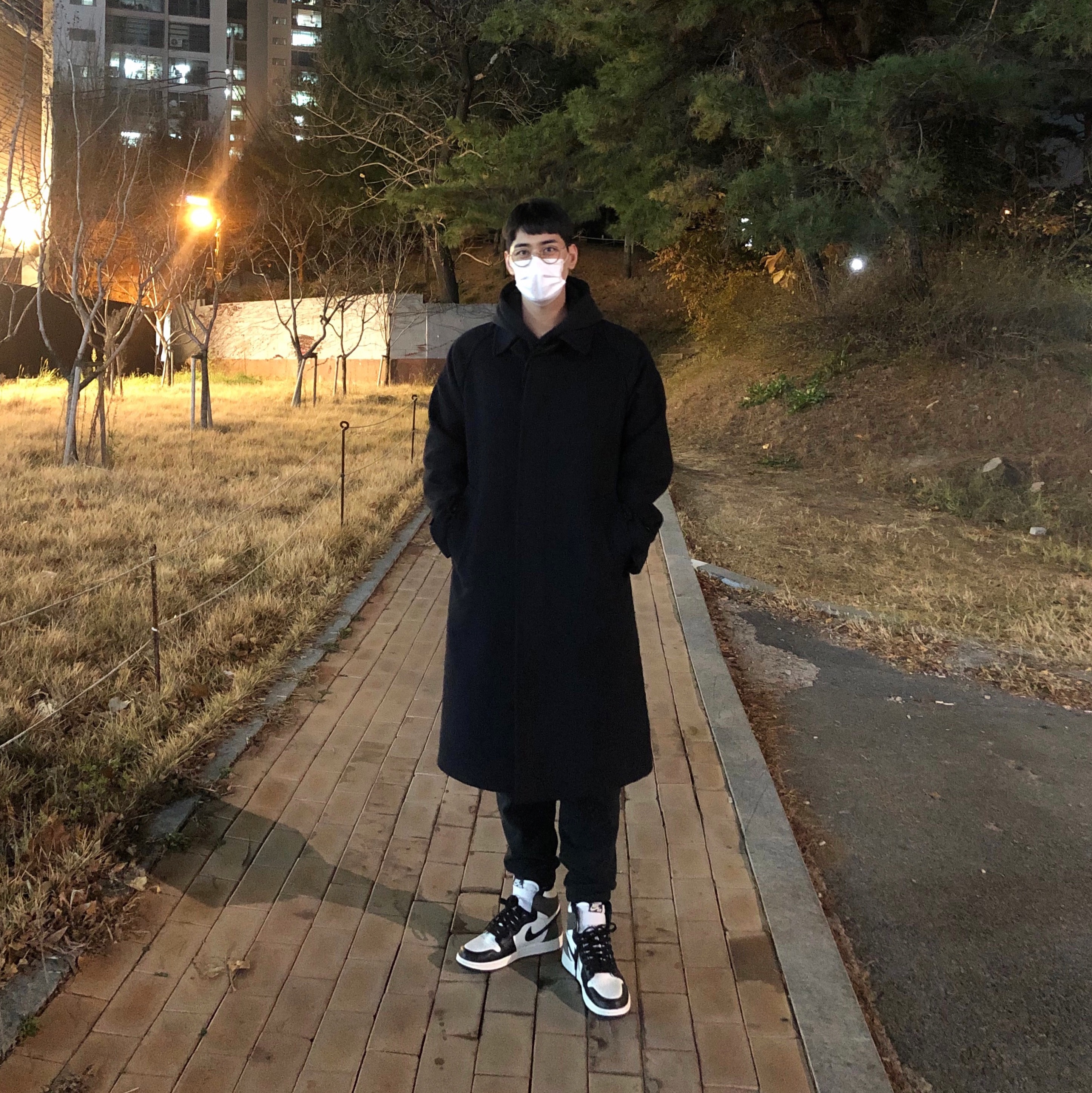 Jordan 1 Retro High OG Black Mocha 착용 스타일