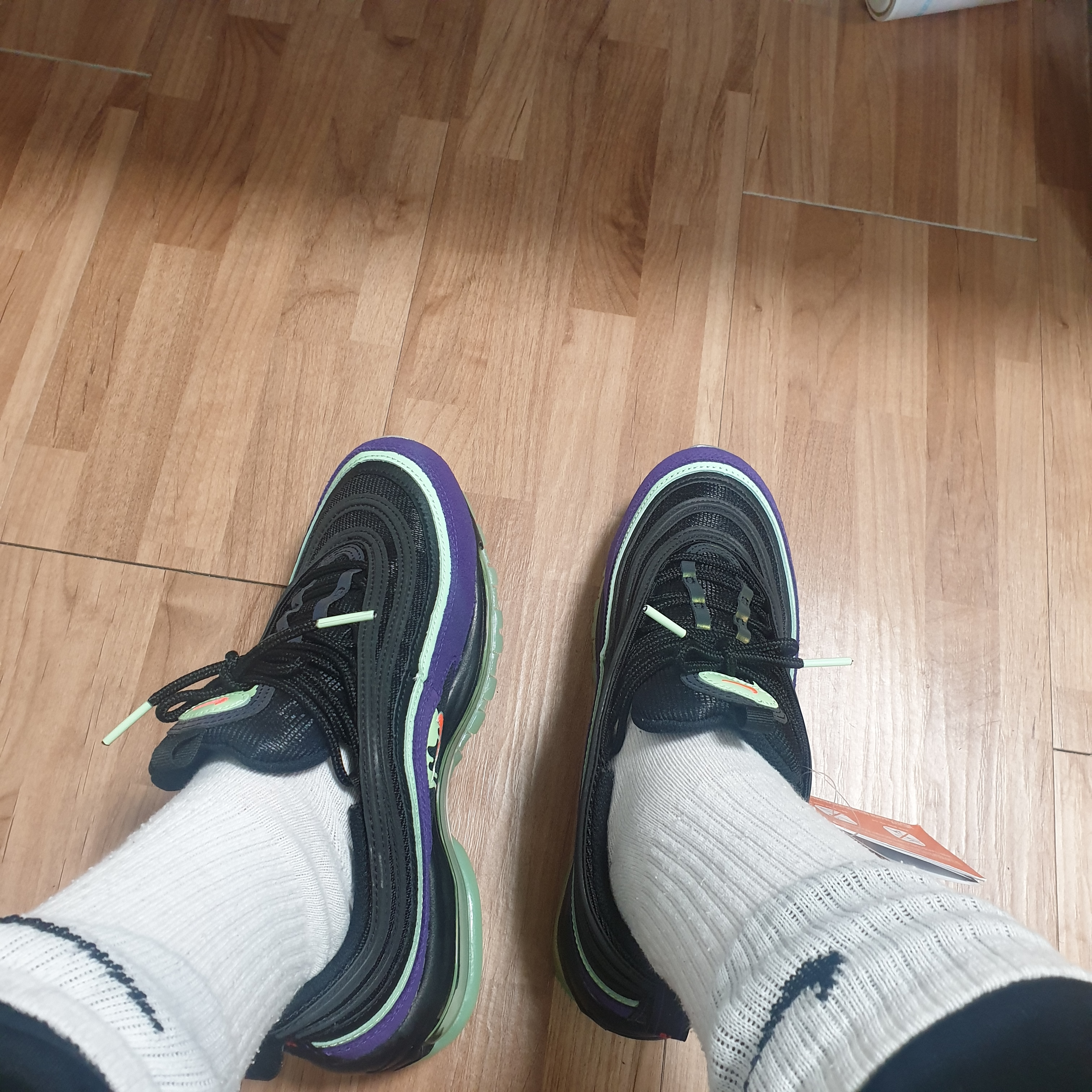 Nike Air Max 97 Halloween 착용 스타일