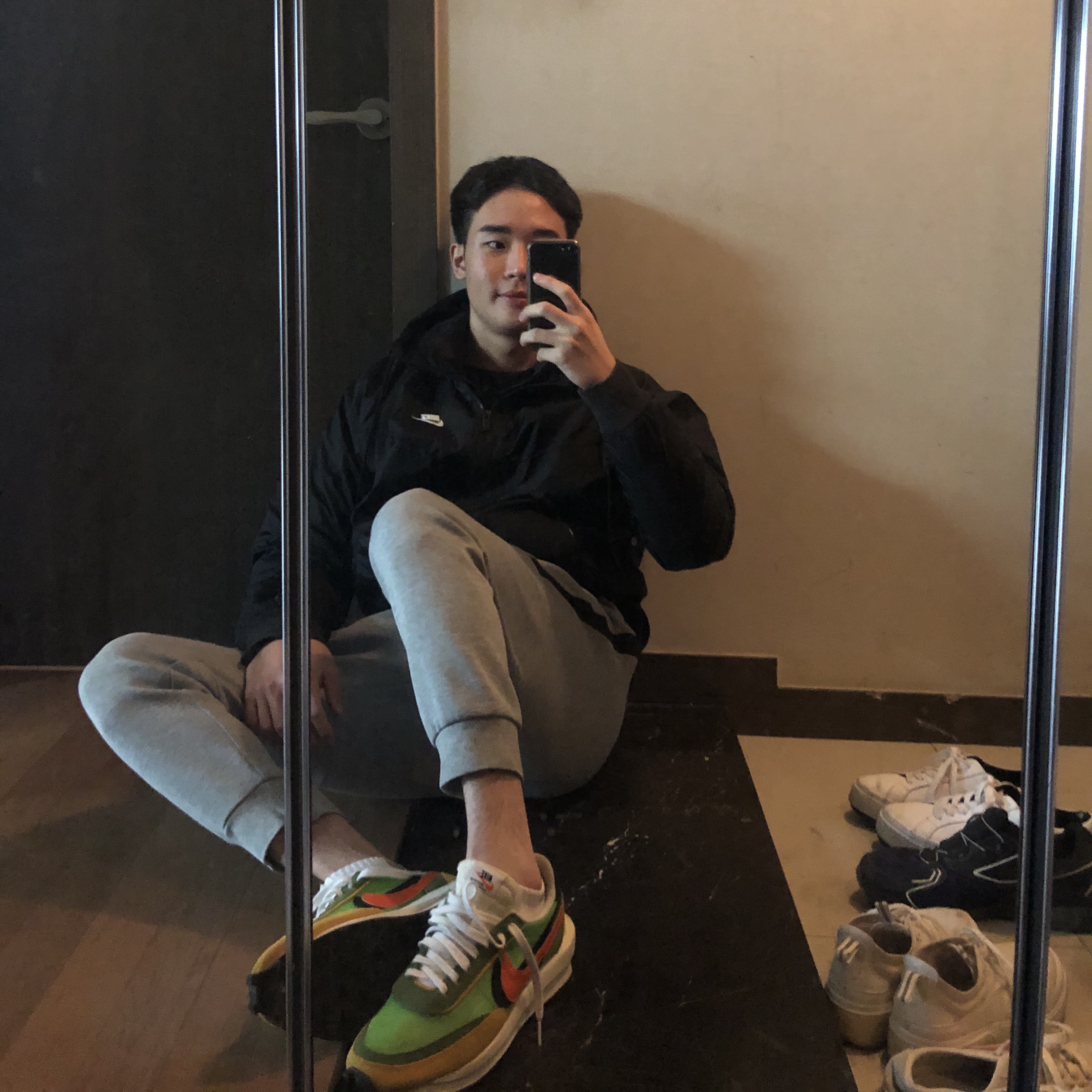 Nike x Sacai LDWaffle Green Multi 착용 스타일