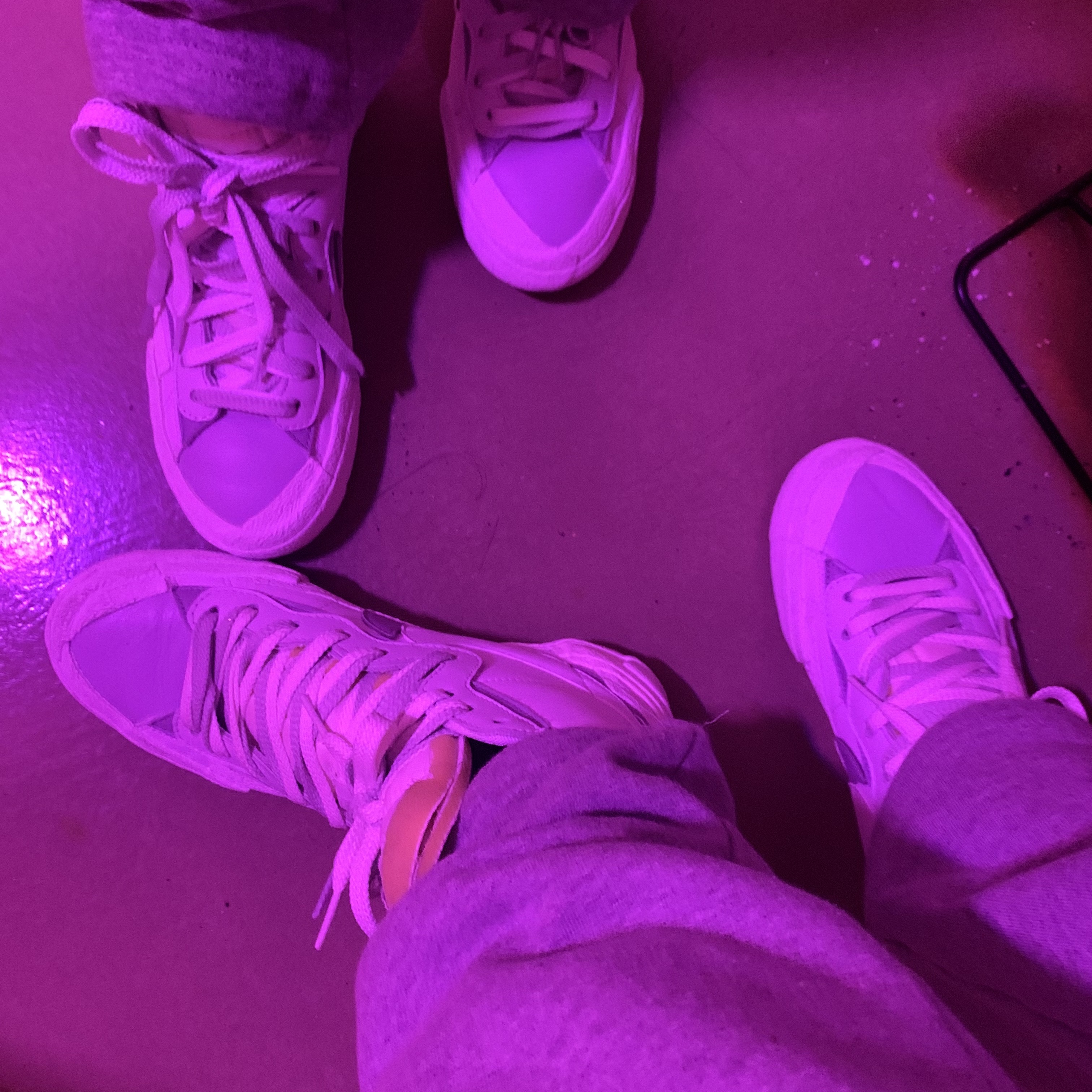 Nike x Sacai Blazer Mid White Grey 착용 스타일 - 2