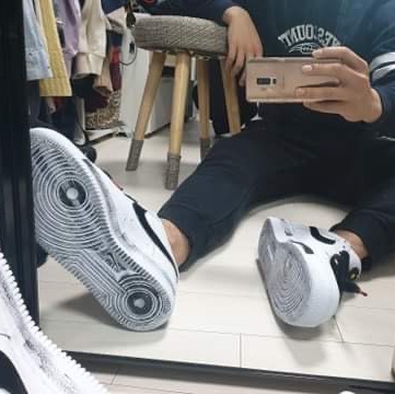 Nike x Peaceminusone Air Force 1 Low Para-Noise 2.0 착용 스타일