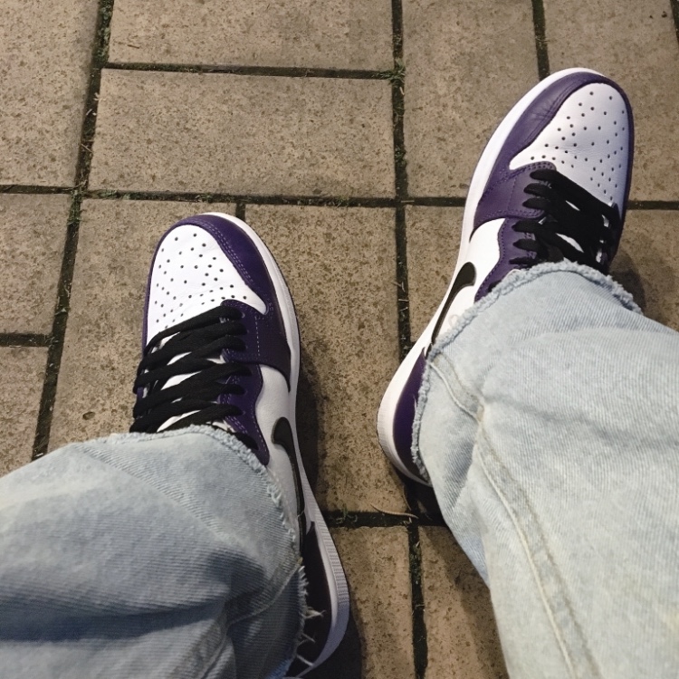 Jordan 1 Retro High OG Court Purple 2020 착용 스타일 - 3