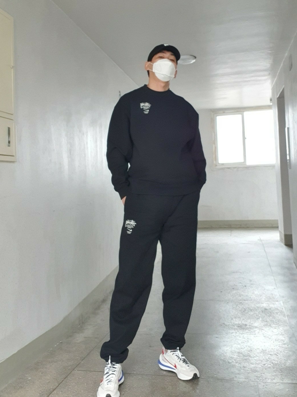 Nike x Stussy NRG ZR Fleece Pants Black - US/EU, Nike x Stussy NRG ZR Fleece Crewneck Black - US/EU 착용 스타일