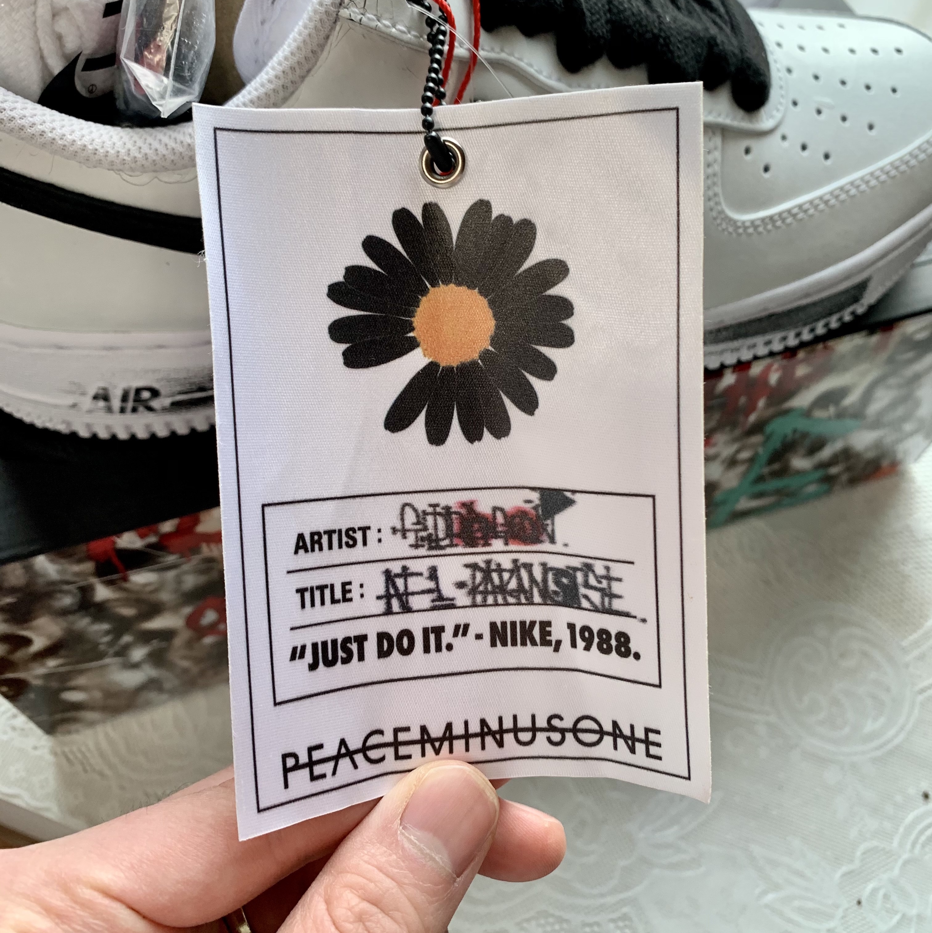 Nike x Peaceminusone Air Force 1 Low Para-Noise 2.0 착용 스타일 - 3