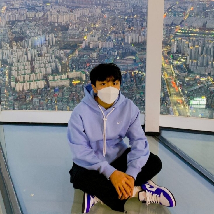Jordan 1 Low Hyper Royal, Nike M NRG Hoodie Psychic Blue 착용 스타일
