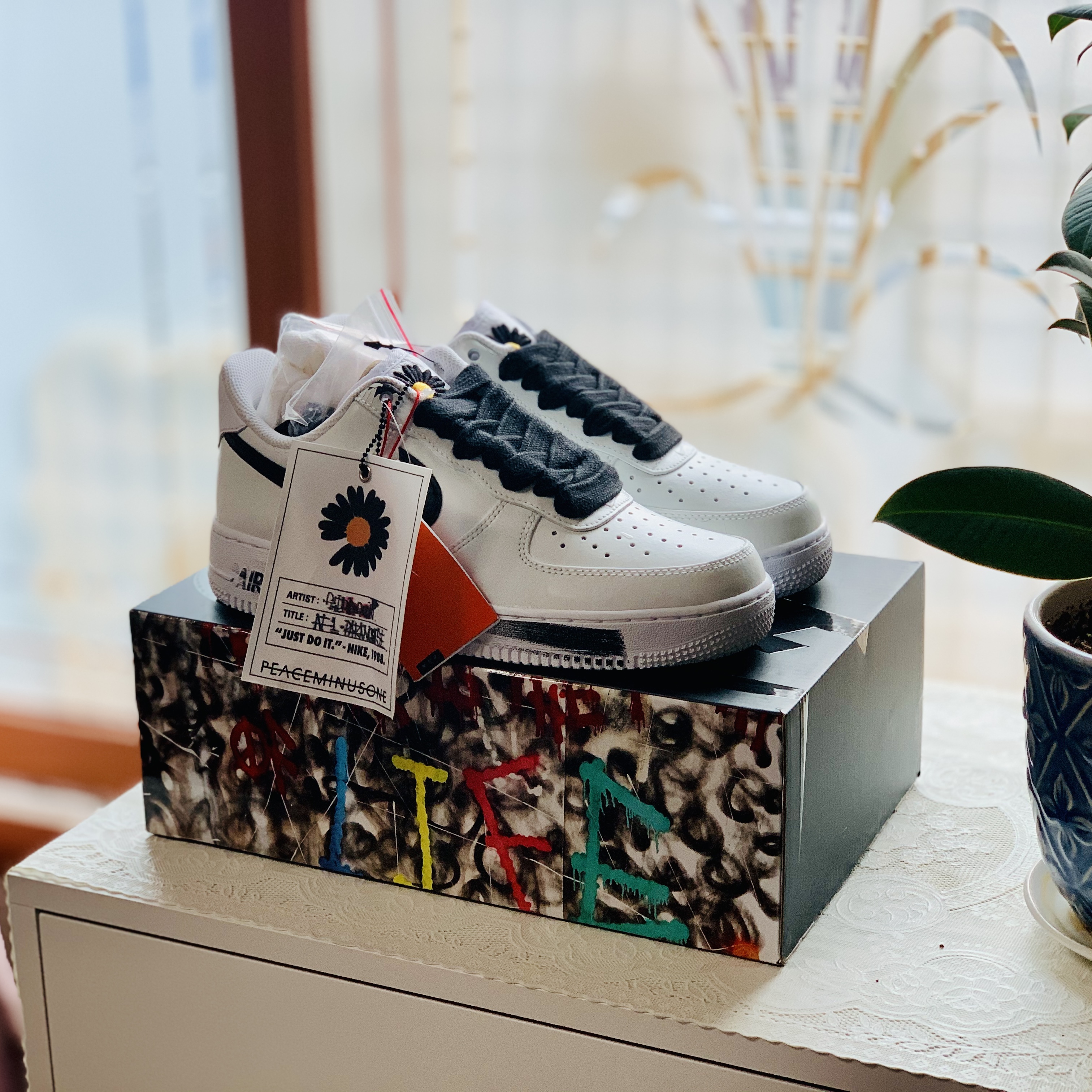 Nike x Peaceminusone Air Force 1 Low Para-Noise 2.0 착용 스타일 - 5