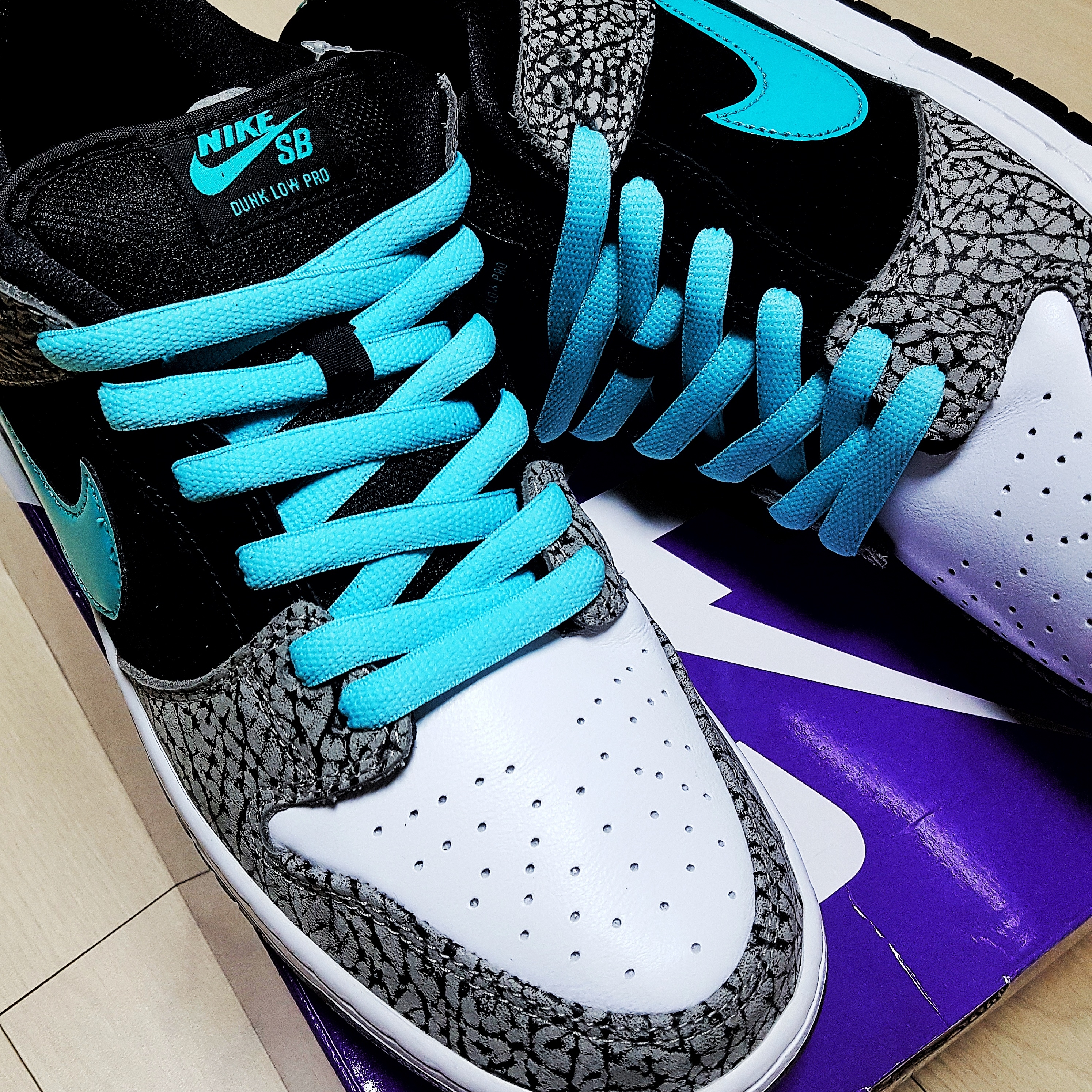 Nike SB Dunk Low Pro Clear Jade 착용 스타일
