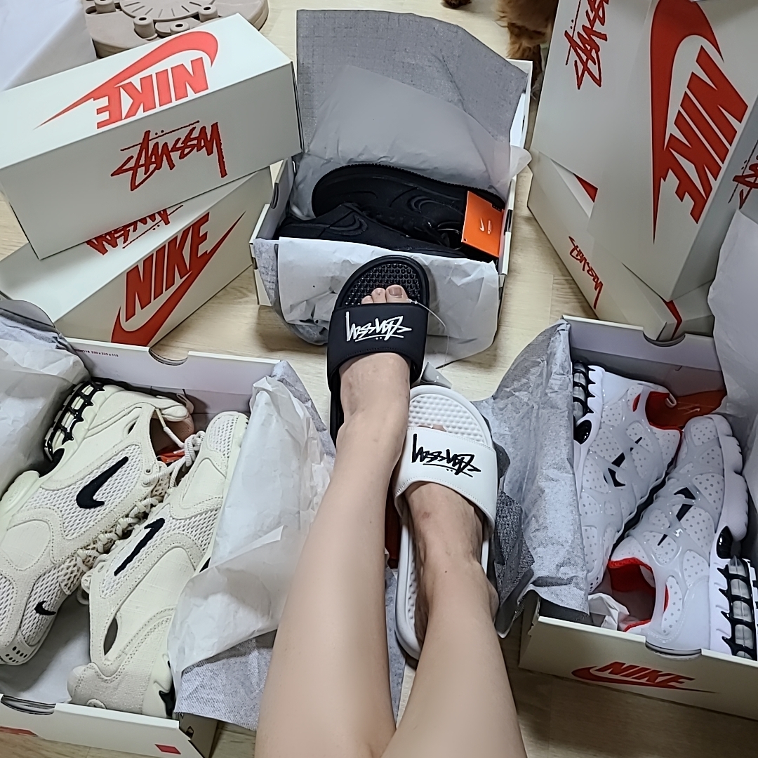 Nike x Stussy Air Zoom Spiridon Cage 2 Fossil, Nike x Stussy Air Zoom Spiridon Kukini White 착용 스타일