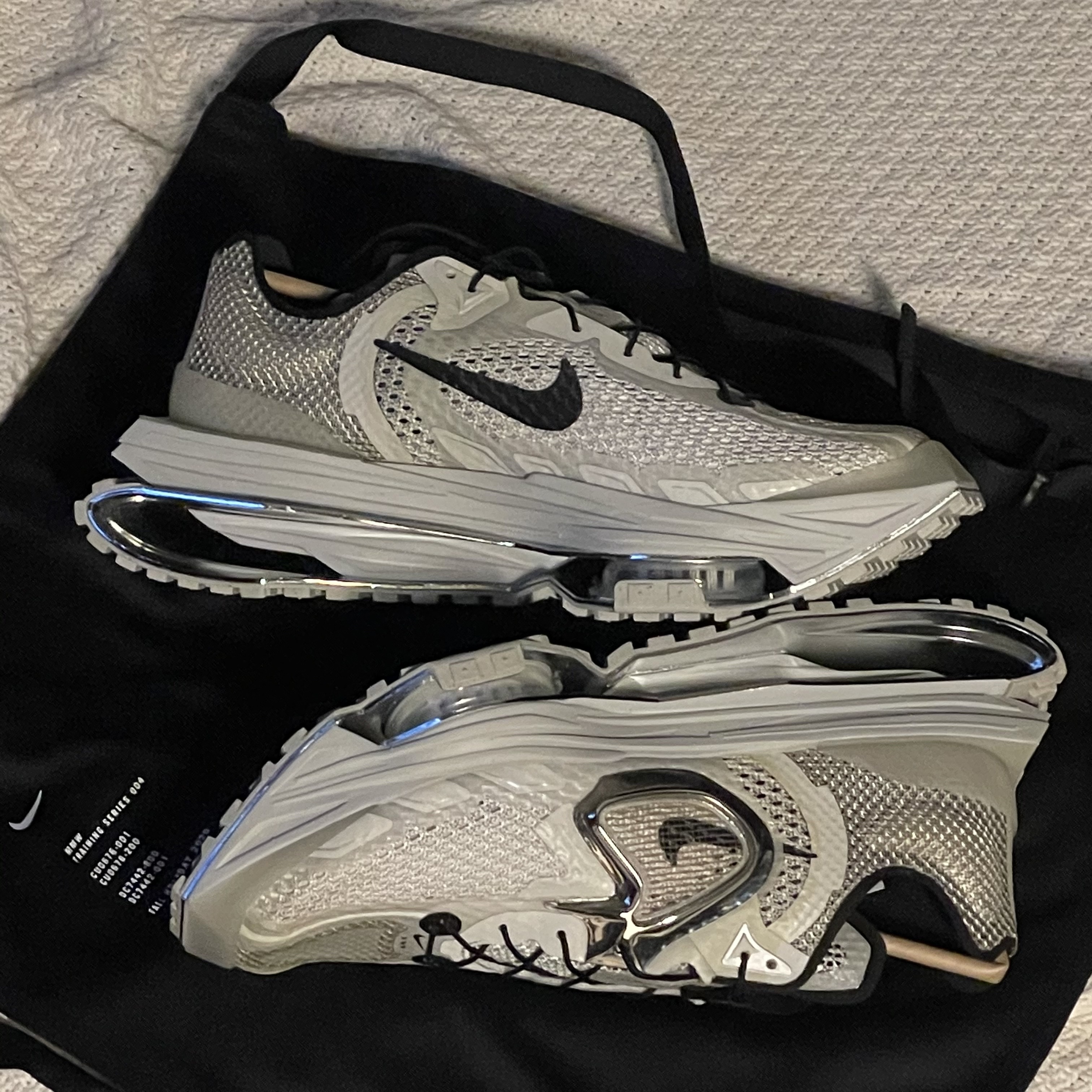 Nike x Matthew M Williams Zoom 004 Stone 착용 스타일 - 2