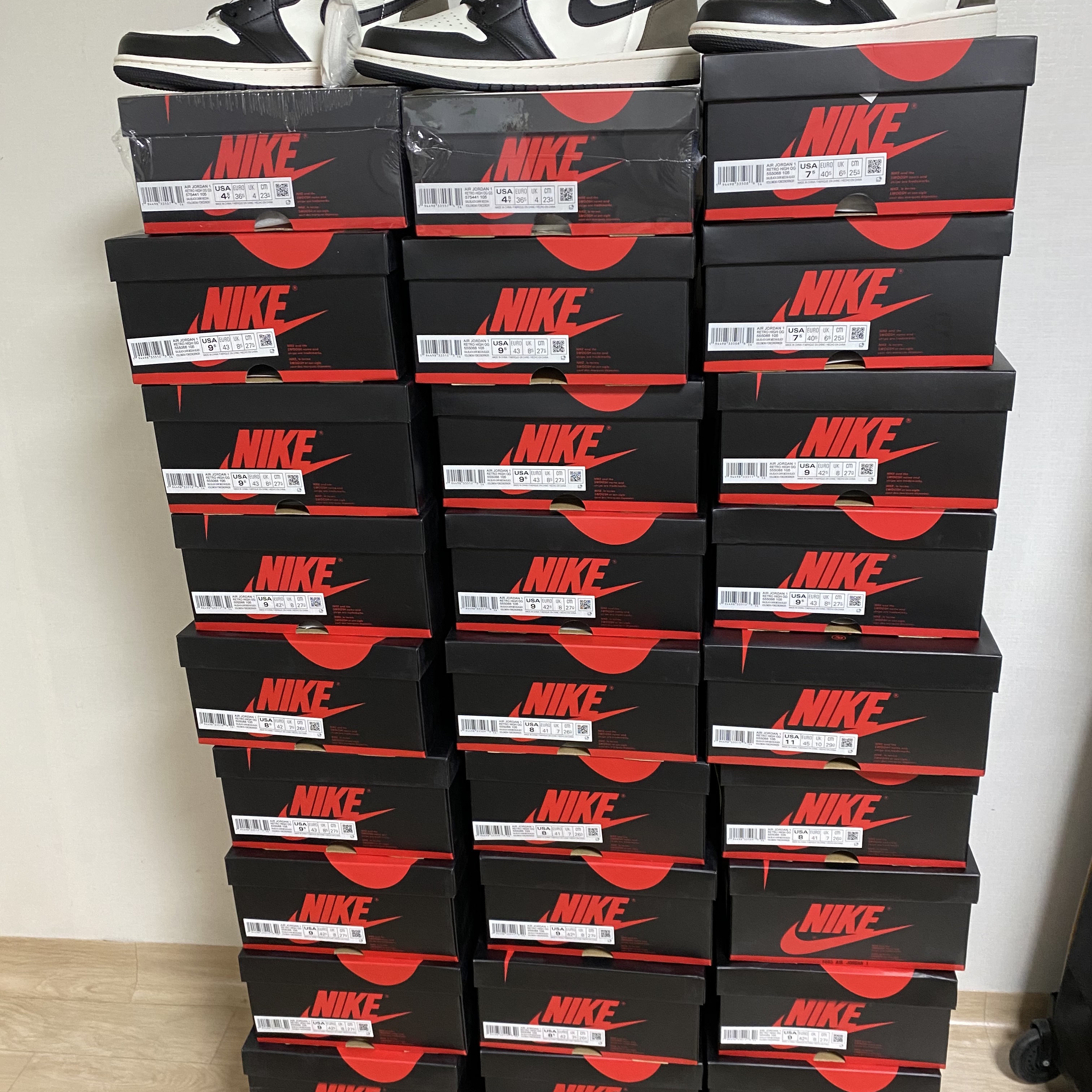 Jordan 1 Retro High OG Black Mocha 착용 스타일