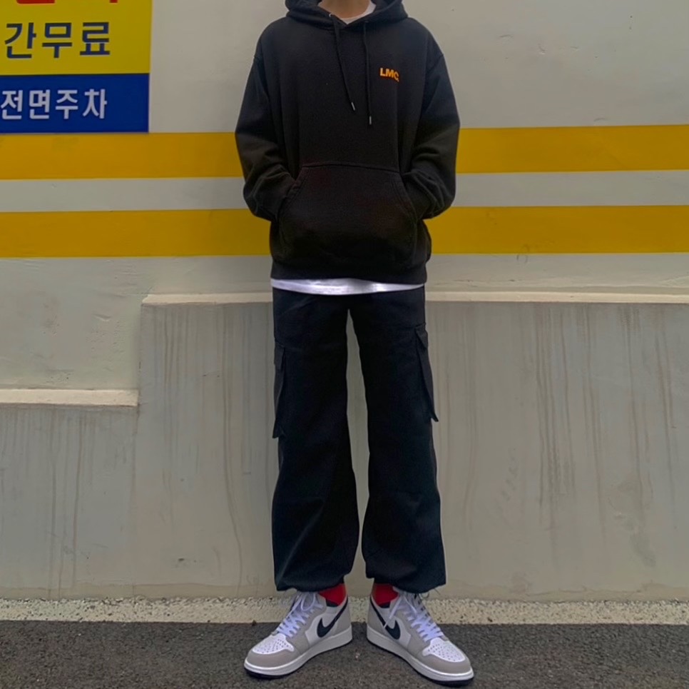 Jordan 1 Retro High OG Light Smoke Grey 착용 스타일