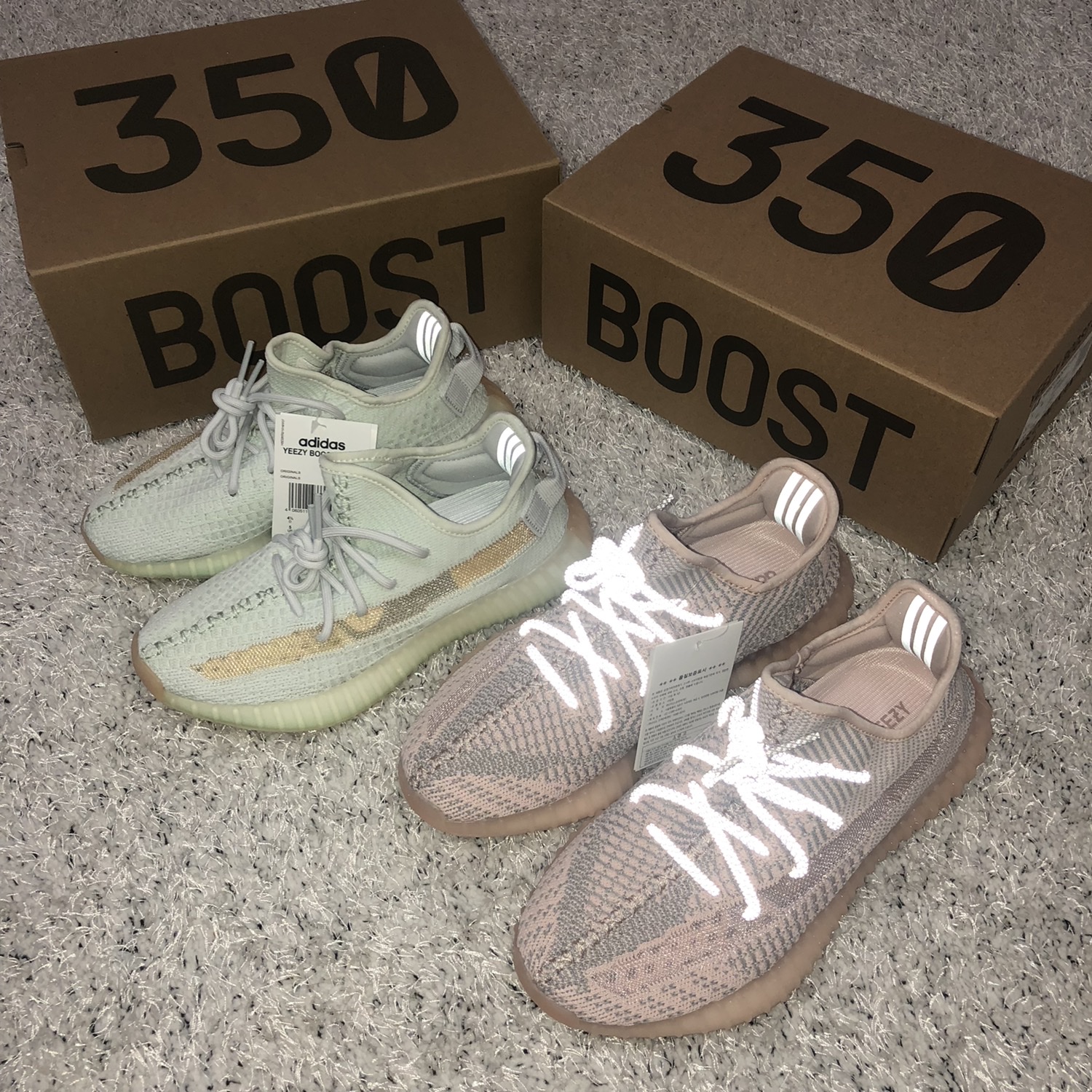 Adidas Yeezy Boost 350 V2 Hyperspace, Adidas Yeezy Boost 350 V2 Synth - Non-Reflective 착용 스타일
