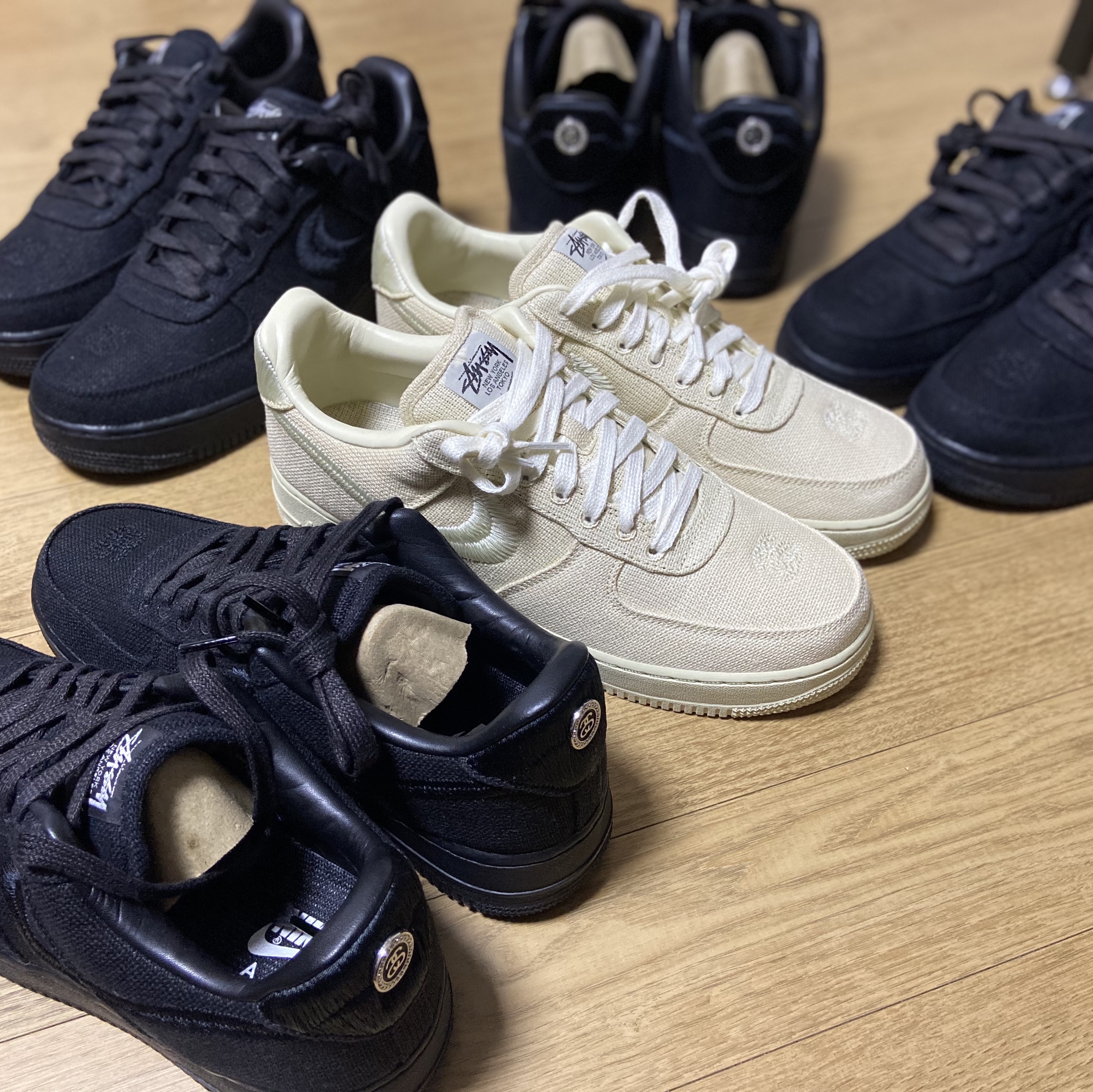 Nike x Stussy Air Force 1 Low Fossil, Nike x Stussy Air Force 1 Low Triple Black 착용 스타일