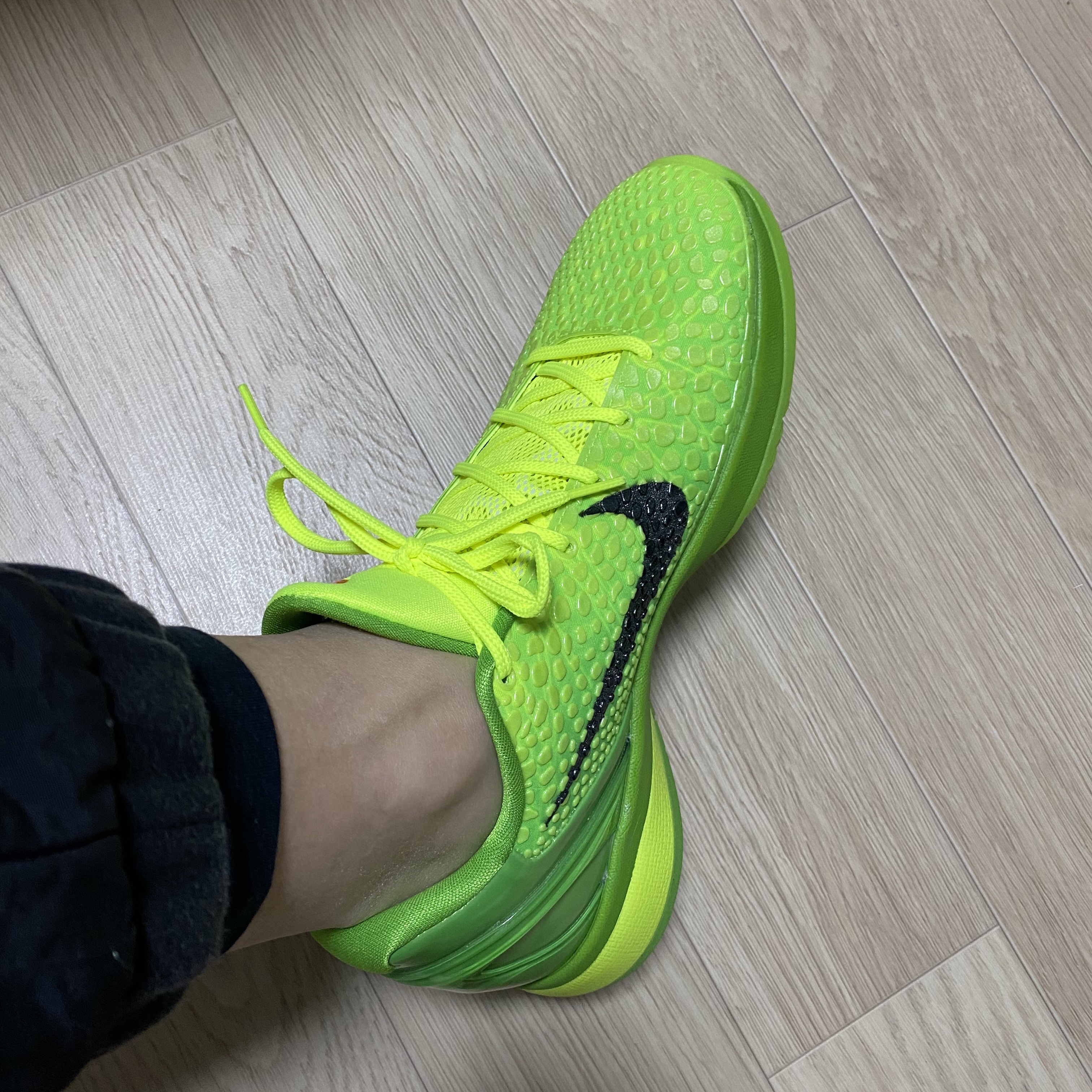 Nike Kobe 6 Protro Green Apple 착용 스타일 - 2