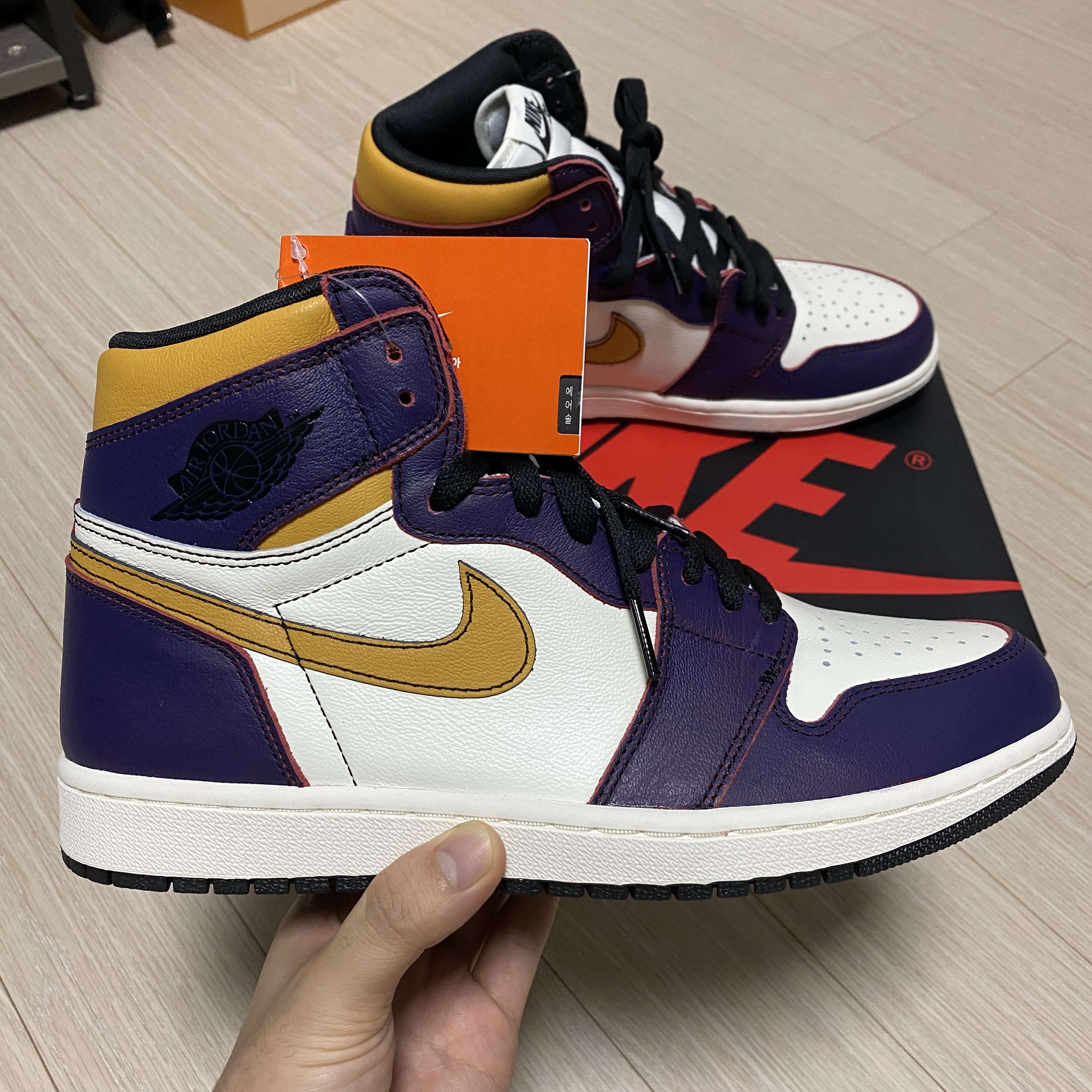 Jordan 1 Retro High OG Defiant SB LA to Chicago 착용 스타일 - 1