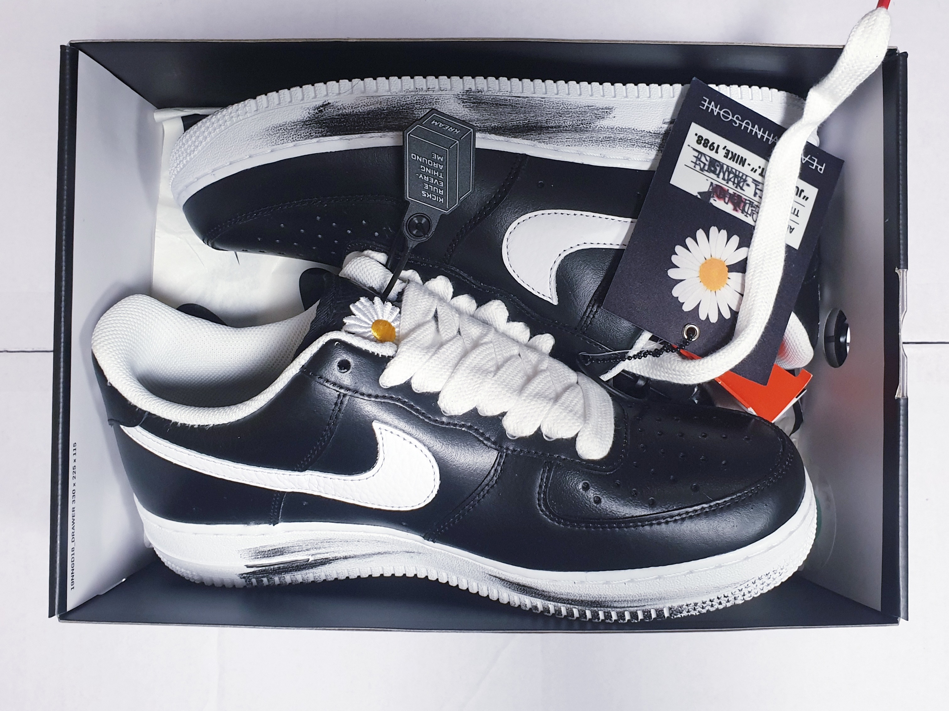 Nike x Peaceminusone Air Force 1 Low Para-Noise 착용 스타일