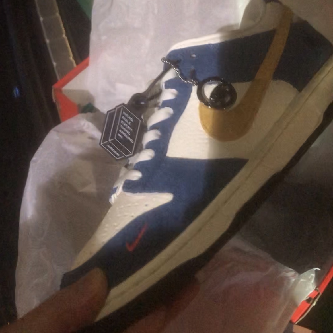 Nike x Kasina Dunk Low 80's Bus 착용 스타일