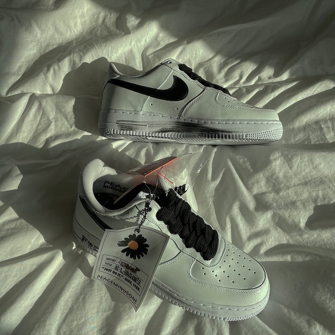 Nike x Peaceminusone Air Force 1 Low Para-Noise 2.0 착용 스타일