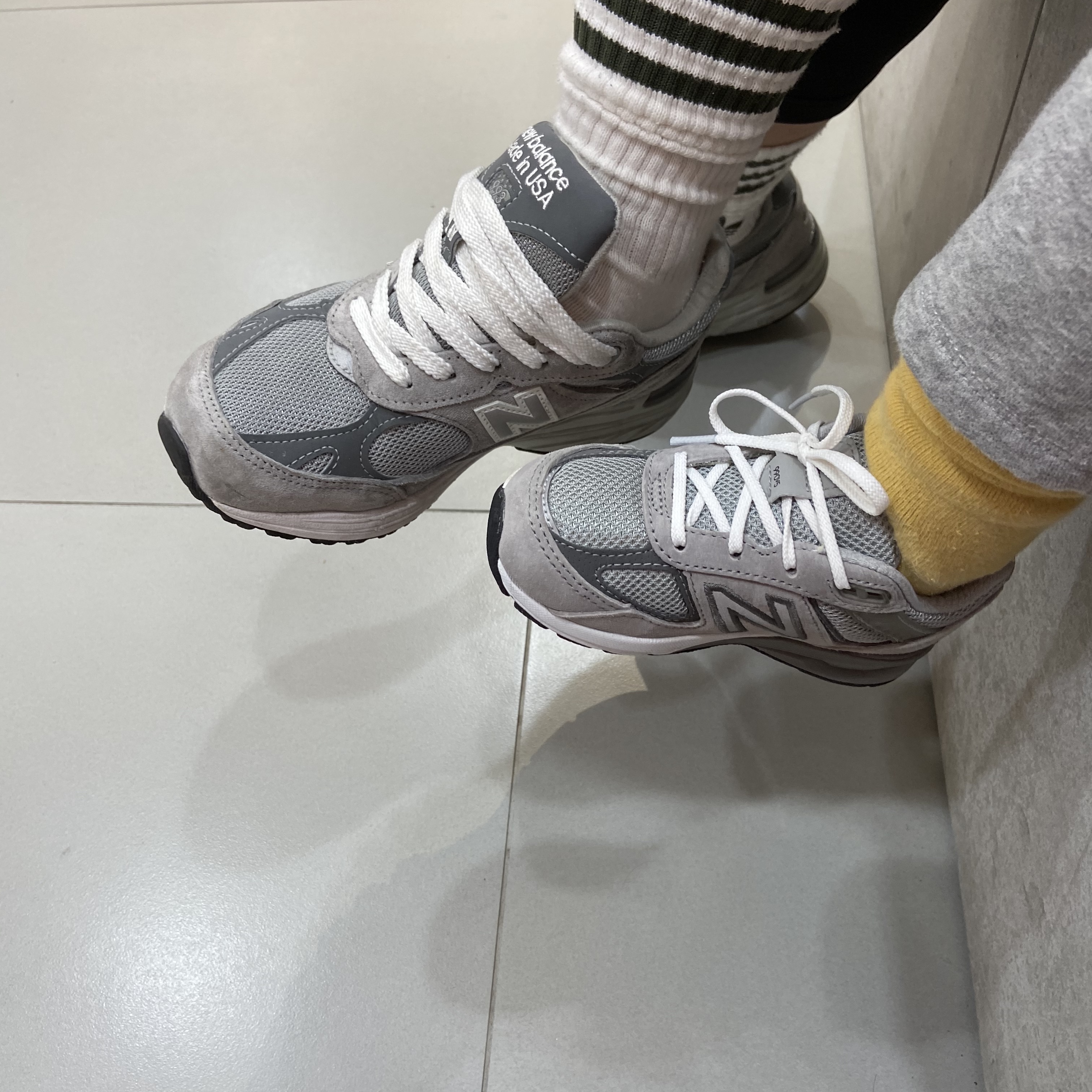 New Balance 993 Made in USA Grey - D Standard 착용 스타일 - 2