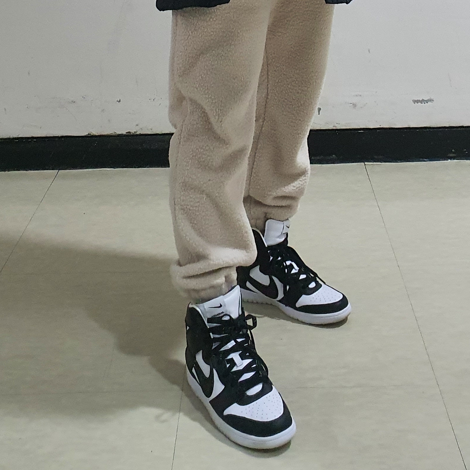 Nike x Ambush Dunk High Black 착용 스타일