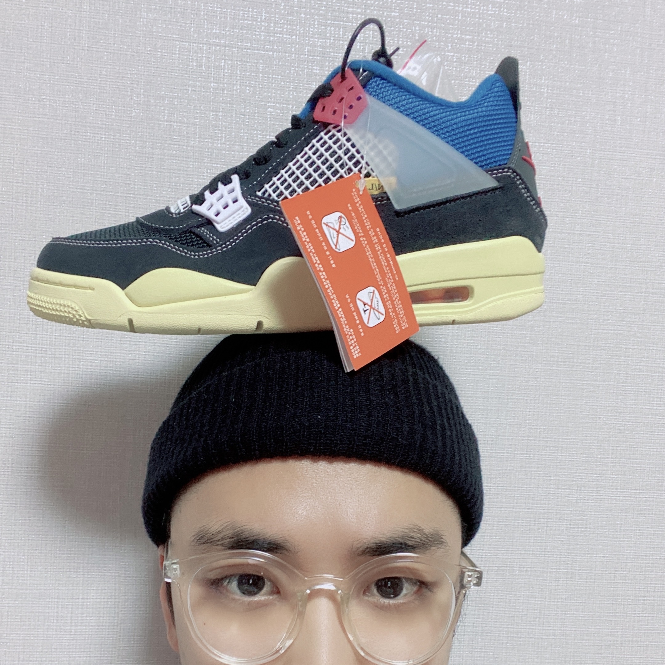 Jordan 4 x Union Retro Off Noir, Jordan 4 x Union Retro Guava Ice 착용 스타일 - 1