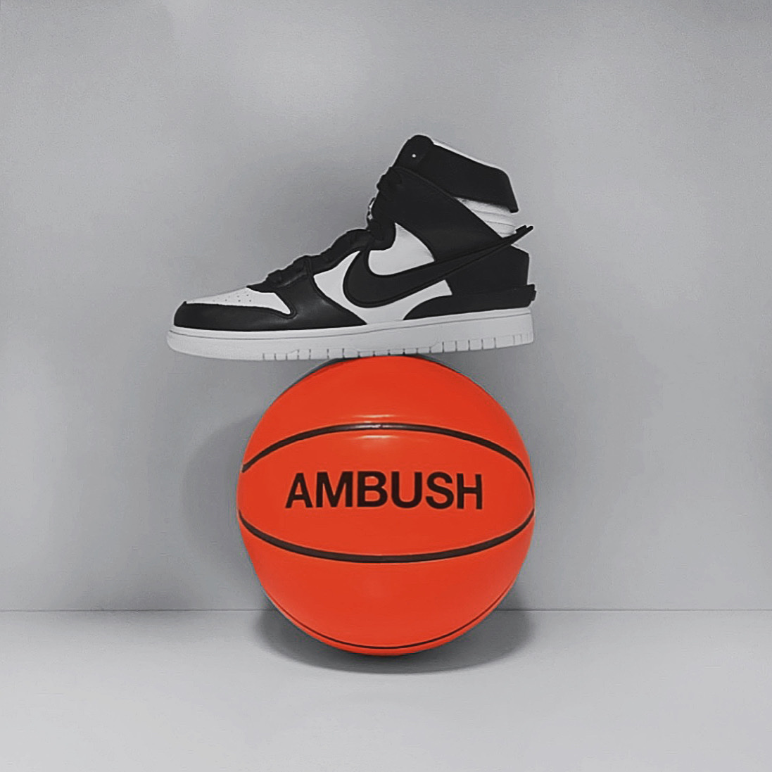 Nike x Ambush Dunk High Black 착용 스타일 - 1