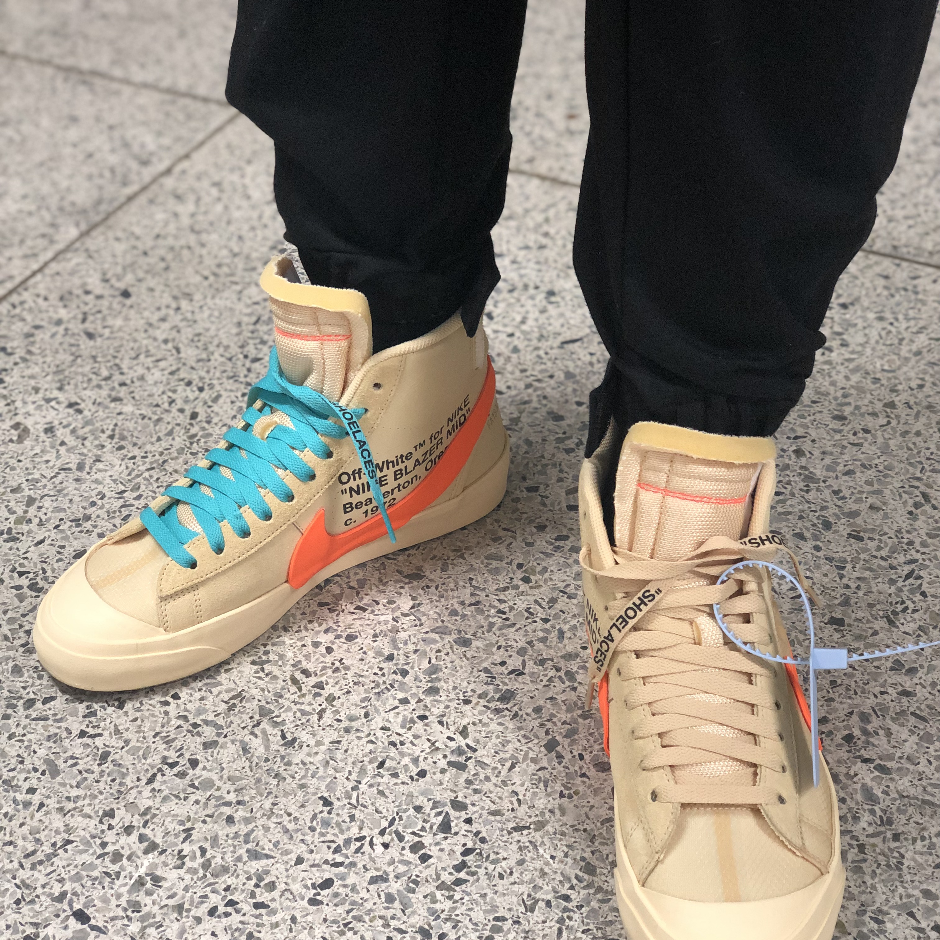 Nike x Off-White Blazer Mid Off-White All Hallow's Eve 착용 스타일