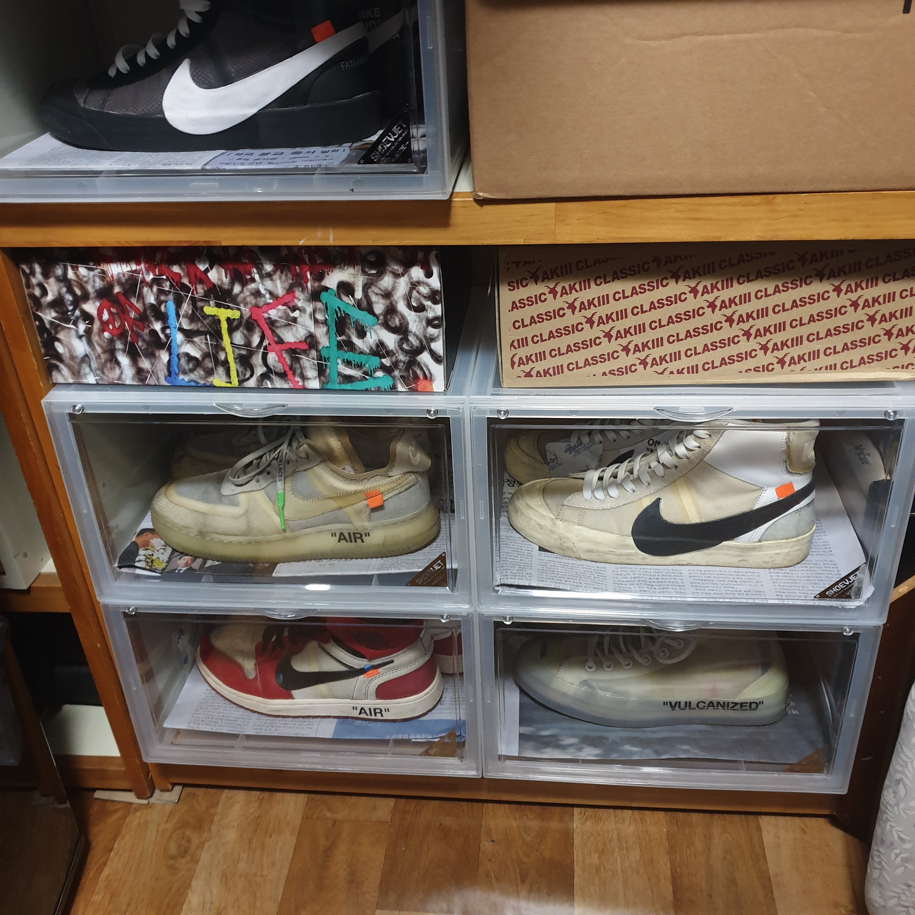 Nike x Off-White Blazer Mid Grim Reaper Black, Jordan 1 x Off-White Retro High Chicago The Ten 착용 스타일