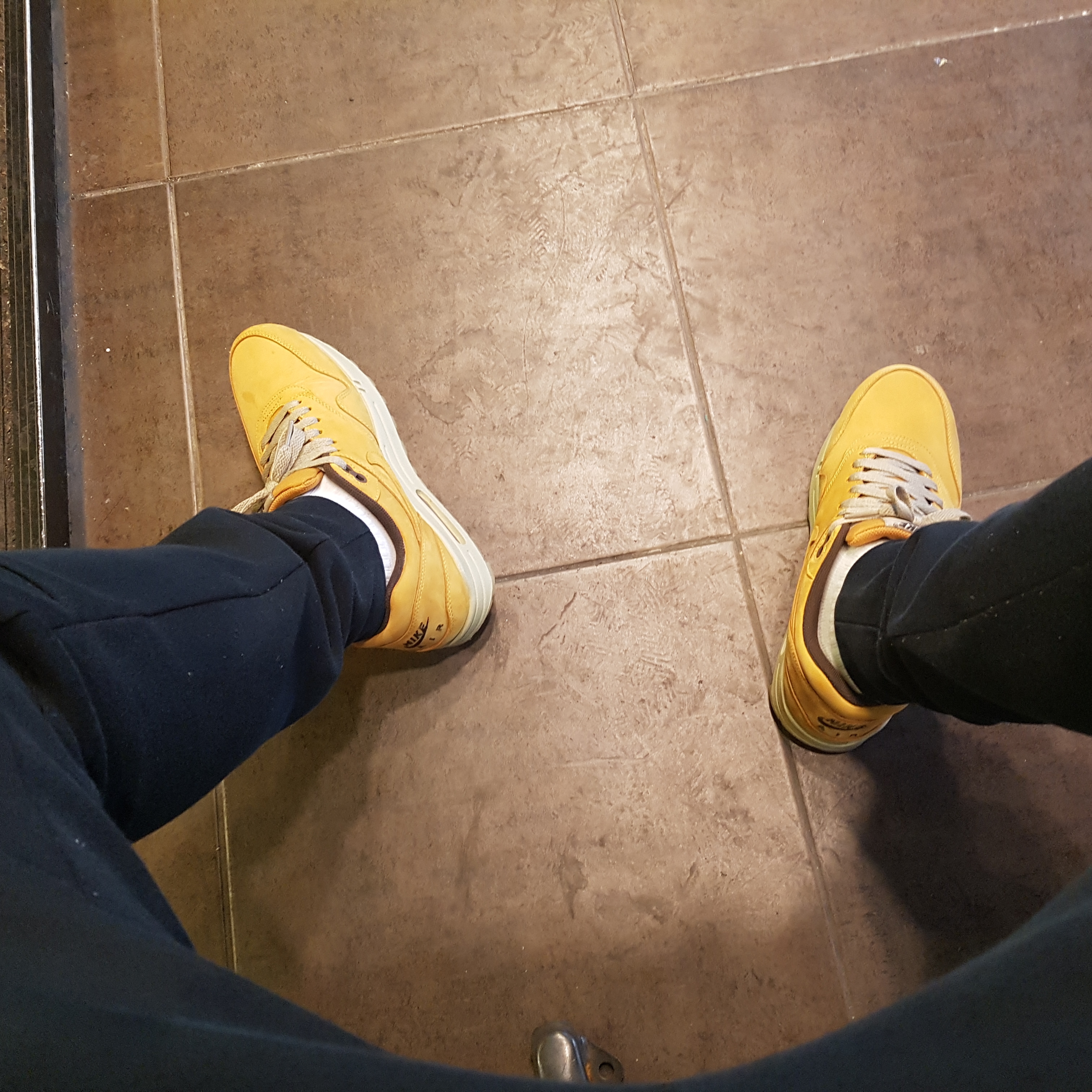Nike Air Max 1 Wheat Pack 2015 착용 스타일