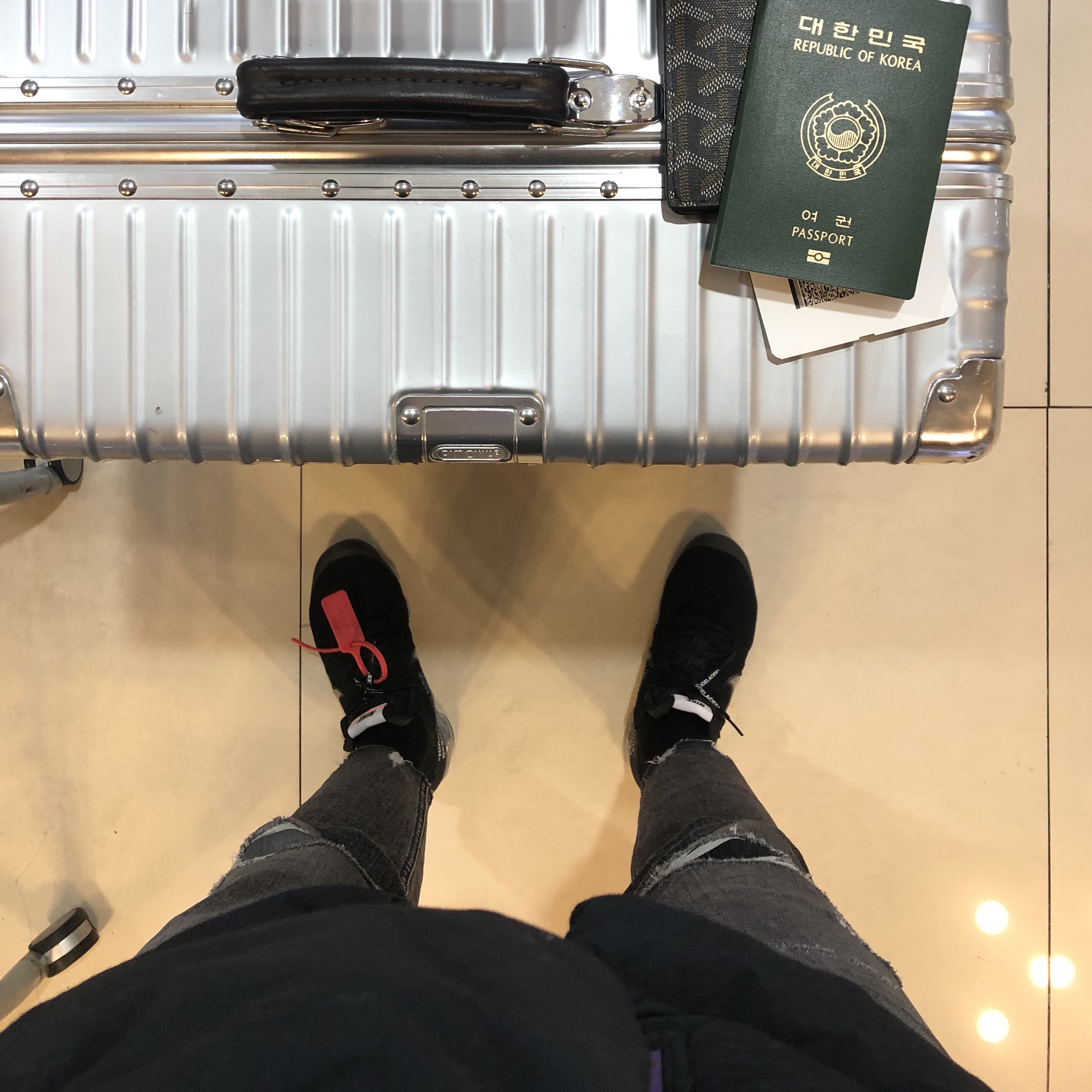 Nike x Off-White Air VaporMax V2 Black 착용 스타일