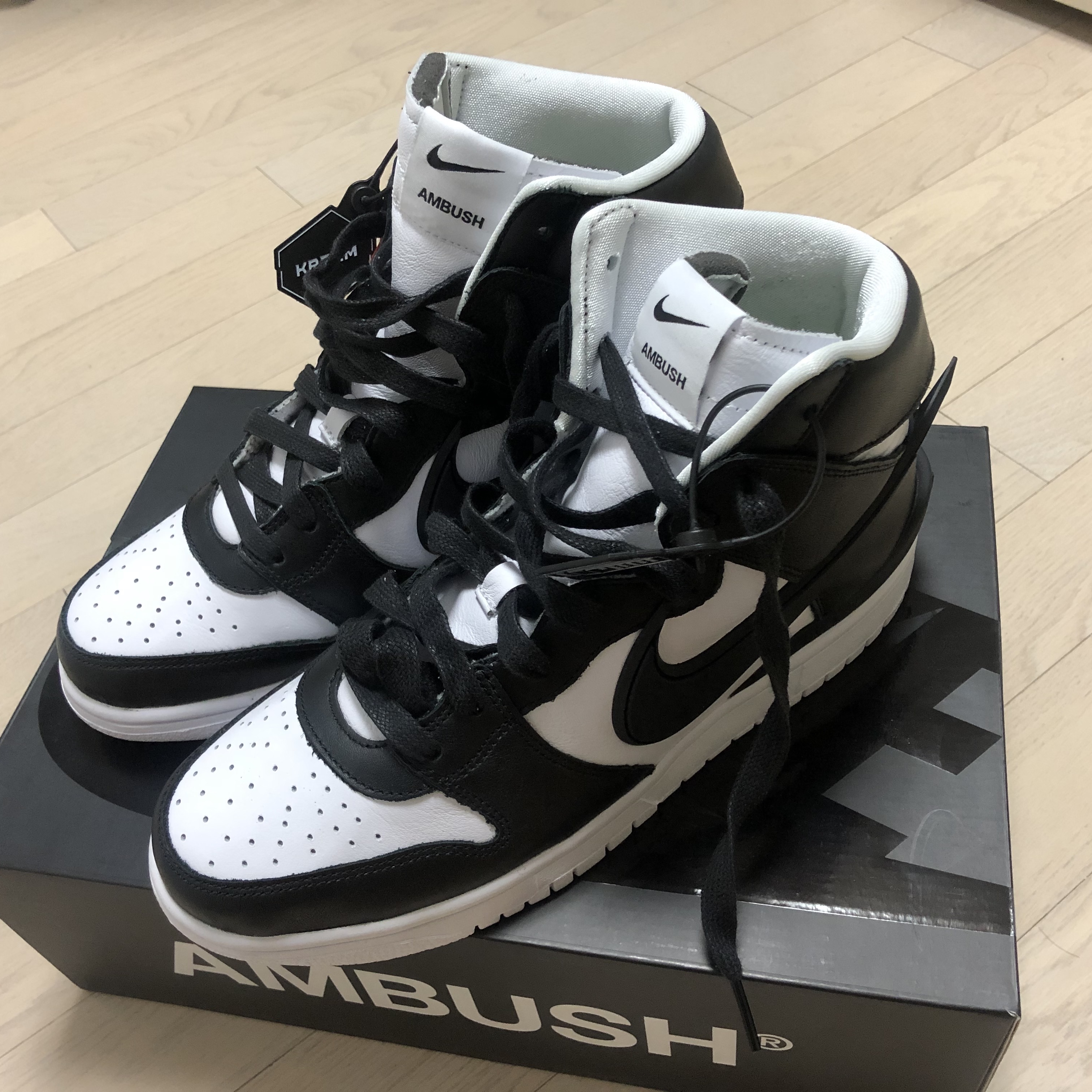 Nike x Ambush Dunk High Black 착용 스타일 - 3