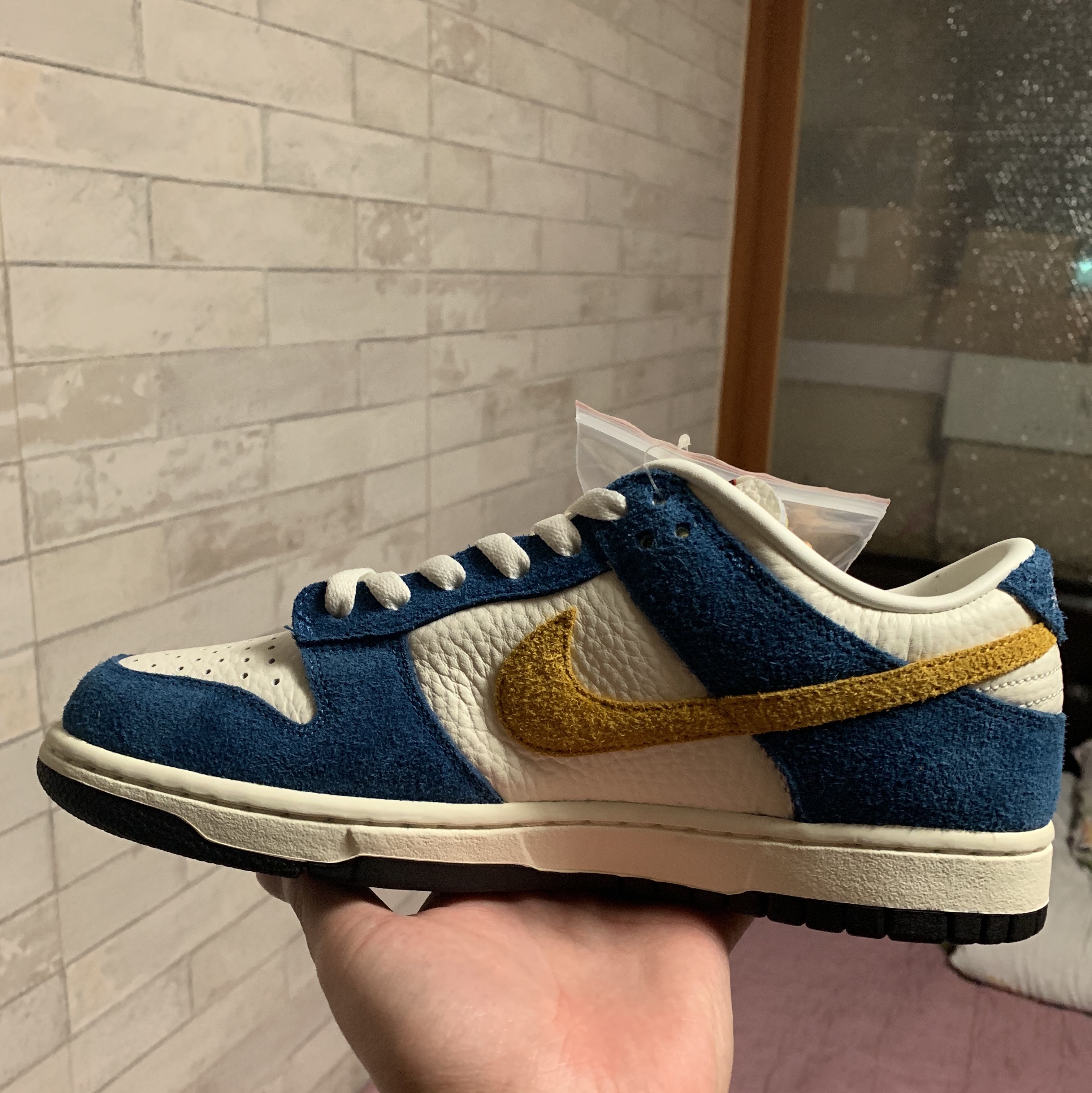 Nike x Kasina Dunk Low 80's Bus 착용 스타일