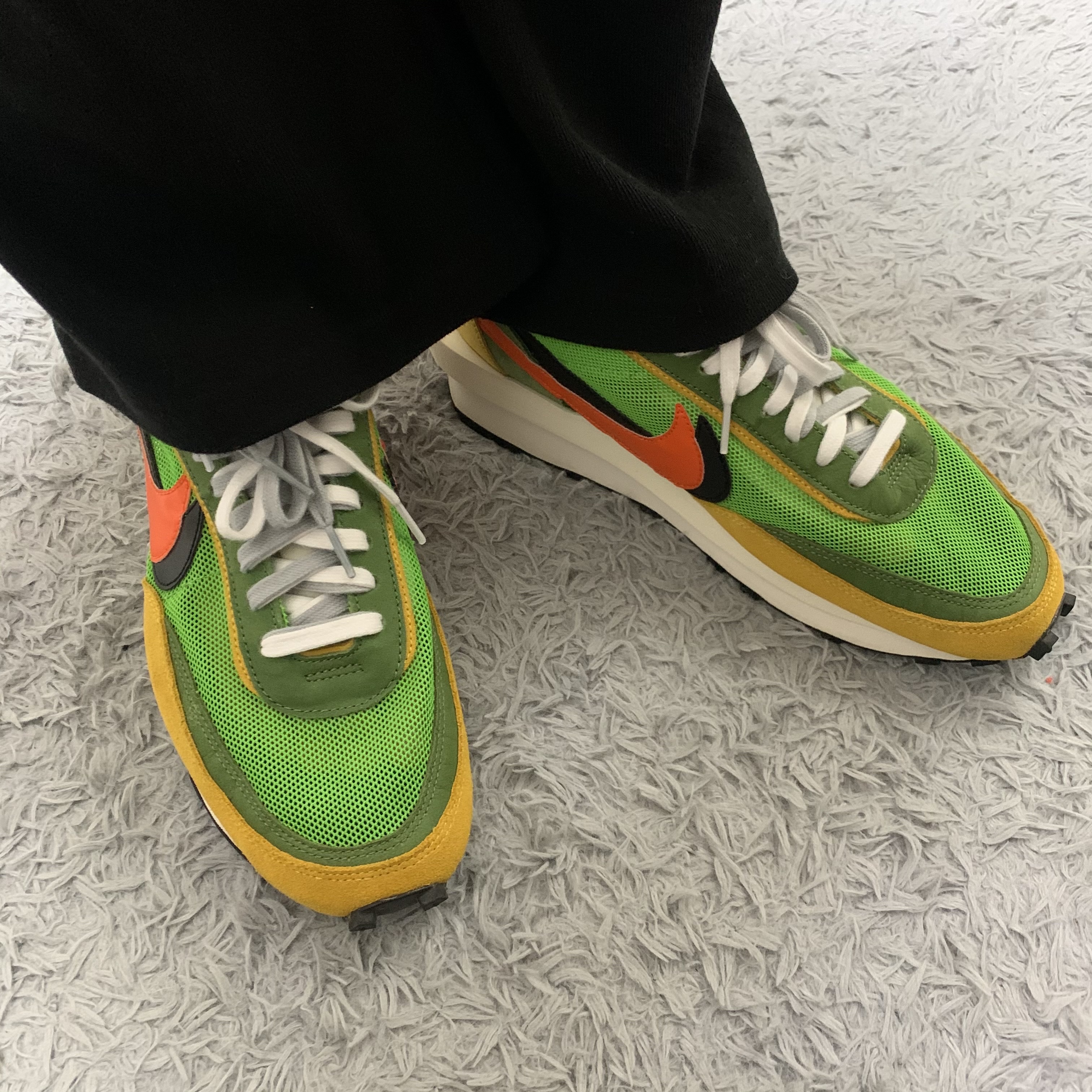 Nike SB Dunk Low Pro Chicago, Nike x Sacai LDWaffle Green Multi 착용 스타일 - 2