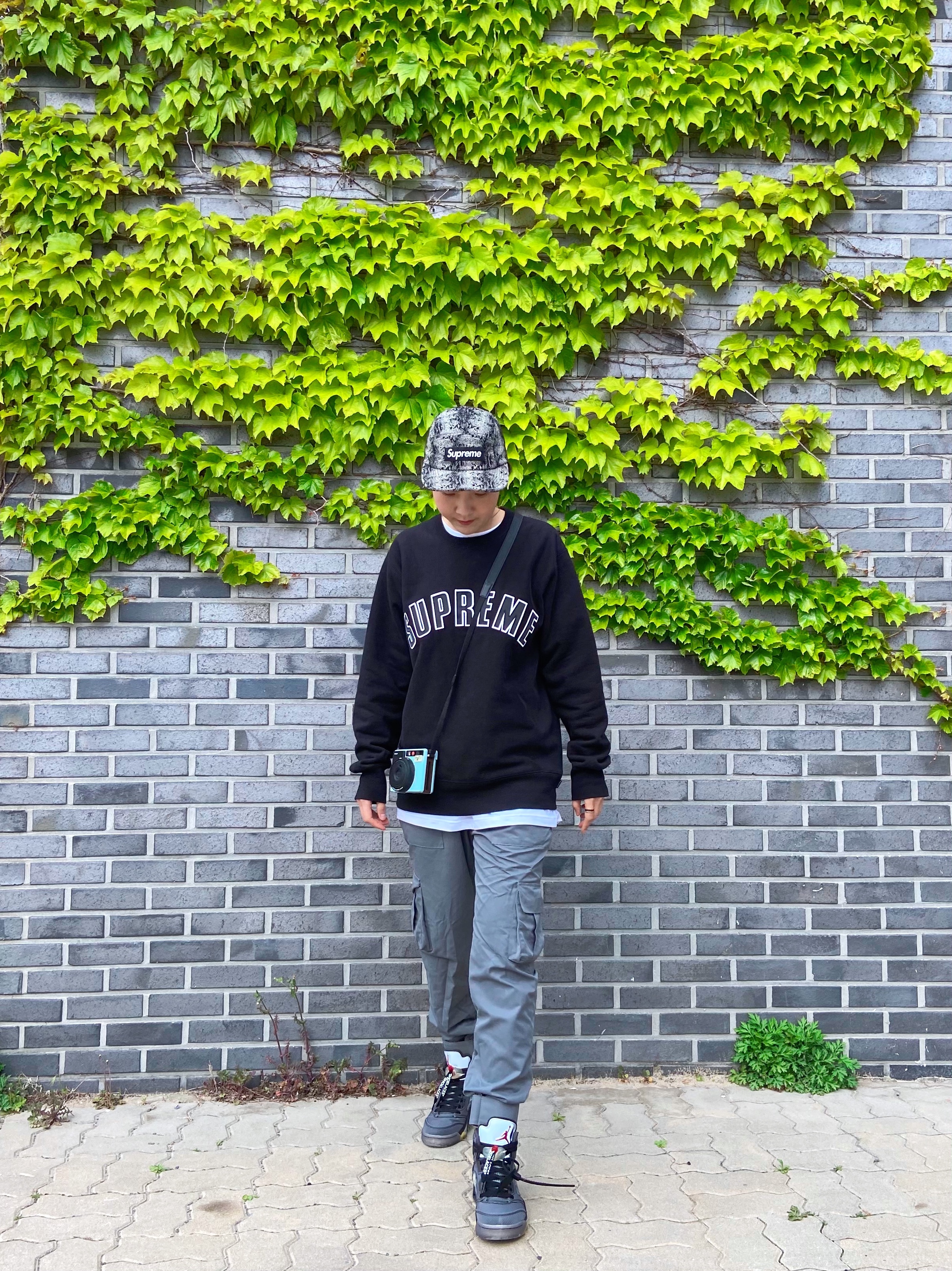 Jordan 5 x Off-White Retro SP Black Muslin 착용 스타일